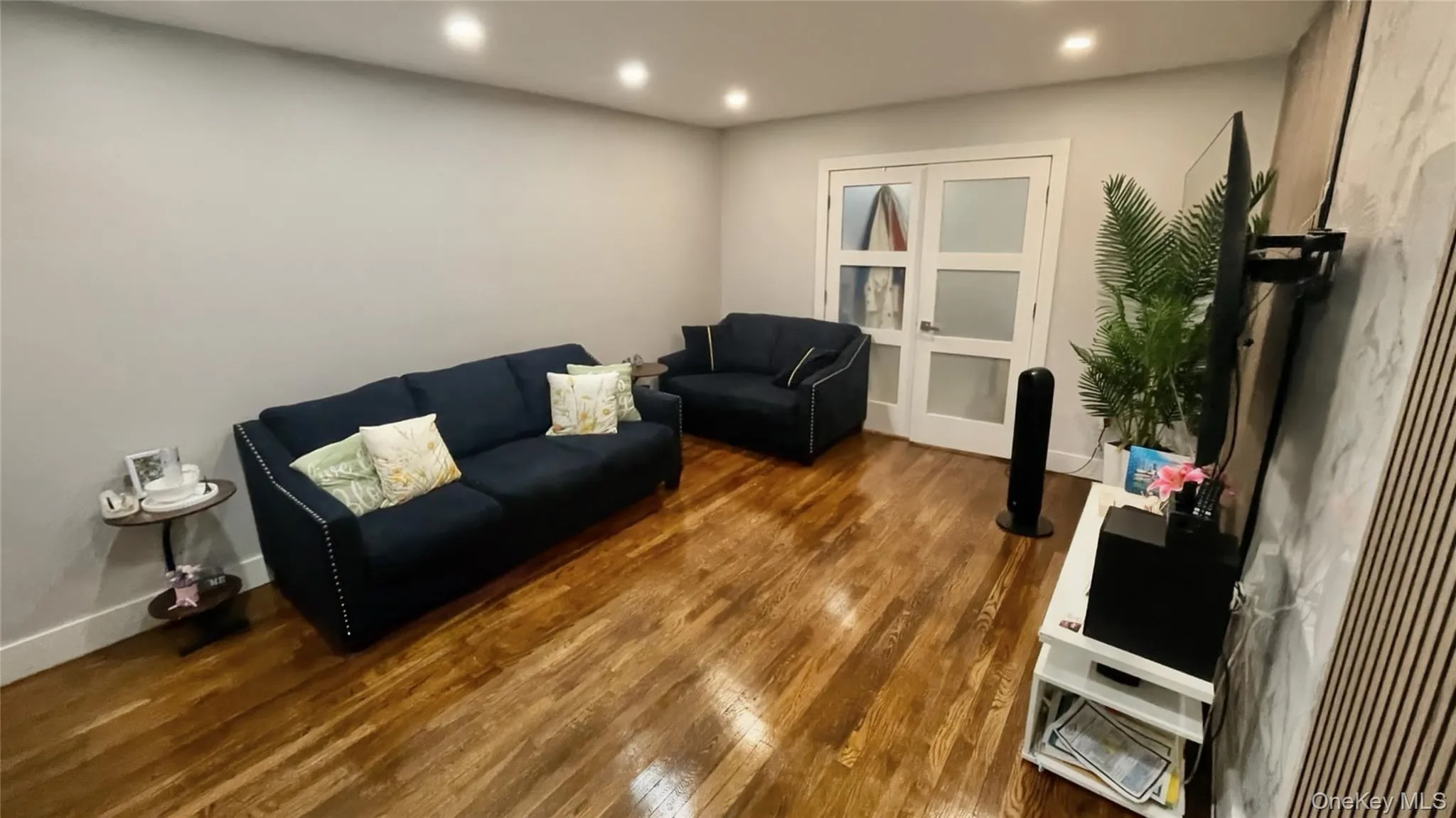 180 Van Cortlandt Park, New York, NY, 2 Bedrooms Bedrooms, 4 Rooms Rooms,1 BathroomBathrooms,Residential,For Rent,Van Cortlandt,0,1010578 180 Van Cortlandt Park, New York, NY, 2 Bedrooms Bedrooms, 4 Rooms Rooms,1 BathroomBathrooms,Residential,For Rent,Van Cortlandt,0,1010578