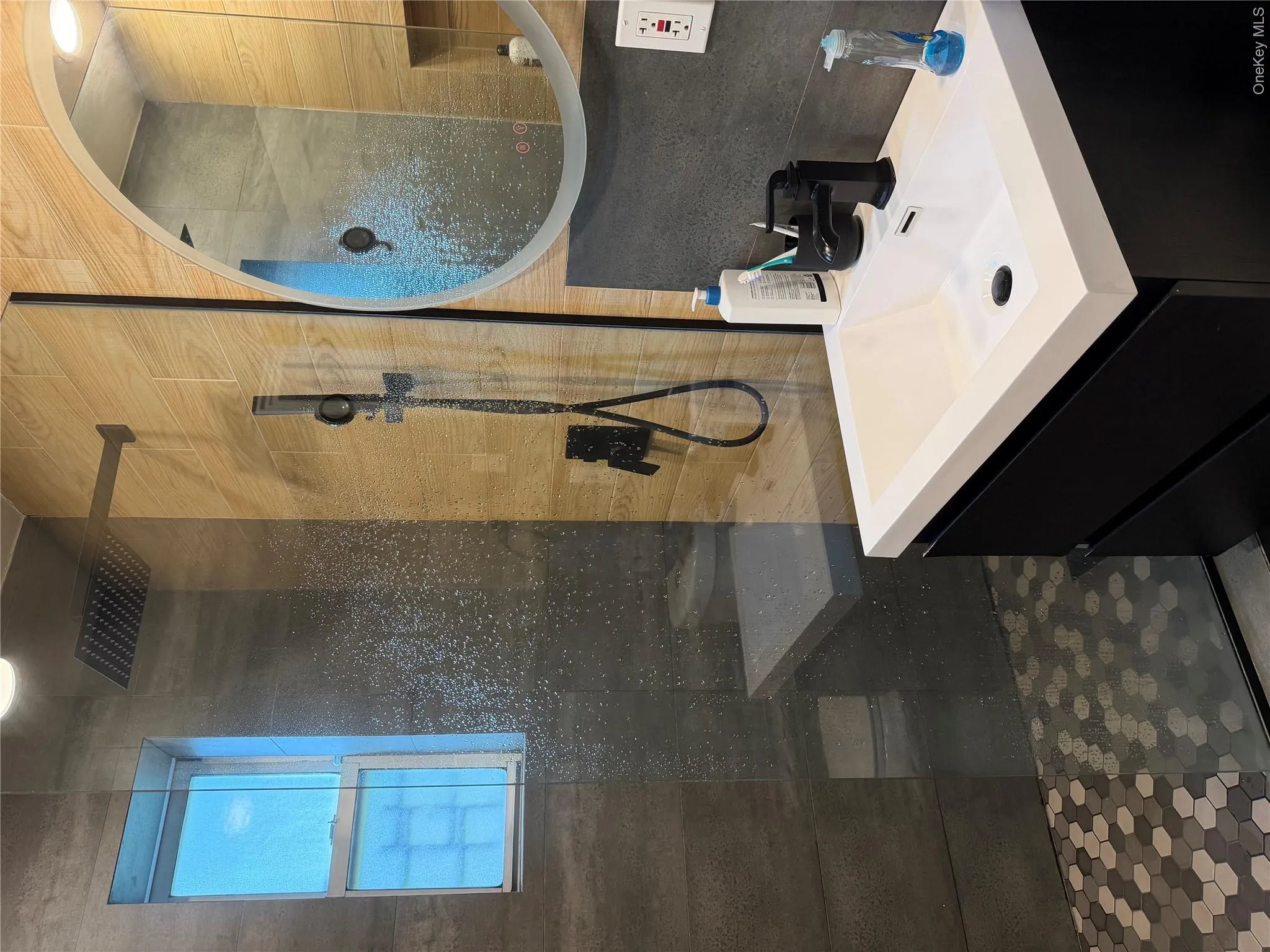 111-31 66th Avenue, New York, NY, 1 Bedroom Bedrooms, 3 Rooms Rooms,1 BathroomBathrooms,Residential Lease,For Rent,66th,0,1010579 111-31 66th Avenue, New York, NY, 1 Bedroom Bedrooms, 3 Rooms Rooms,1 BathroomBathrooms,Residential Lease,For Rent,66th,0,1010579