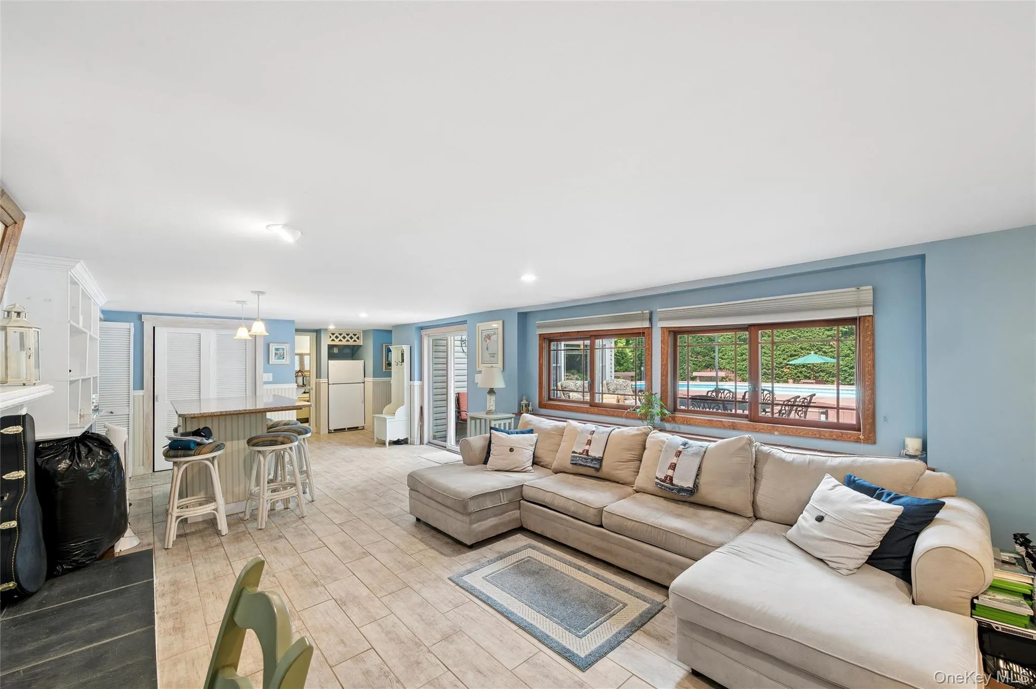 318 Lakeshore Boulevard, Oyster Bay, NY, 5 Bedrooms Bedrooms, 9 Rooms Rooms,2 BathroomsBathrooms,Residential,For Rent,Lakeshore,0,1010584 318 Lakeshore Boulevard, Oyster Bay, NY, 5 Bedrooms Bedrooms, 9 Rooms Rooms,2 BathroomsBathrooms,Residential,For Rent,Lakeshore,0,1010584