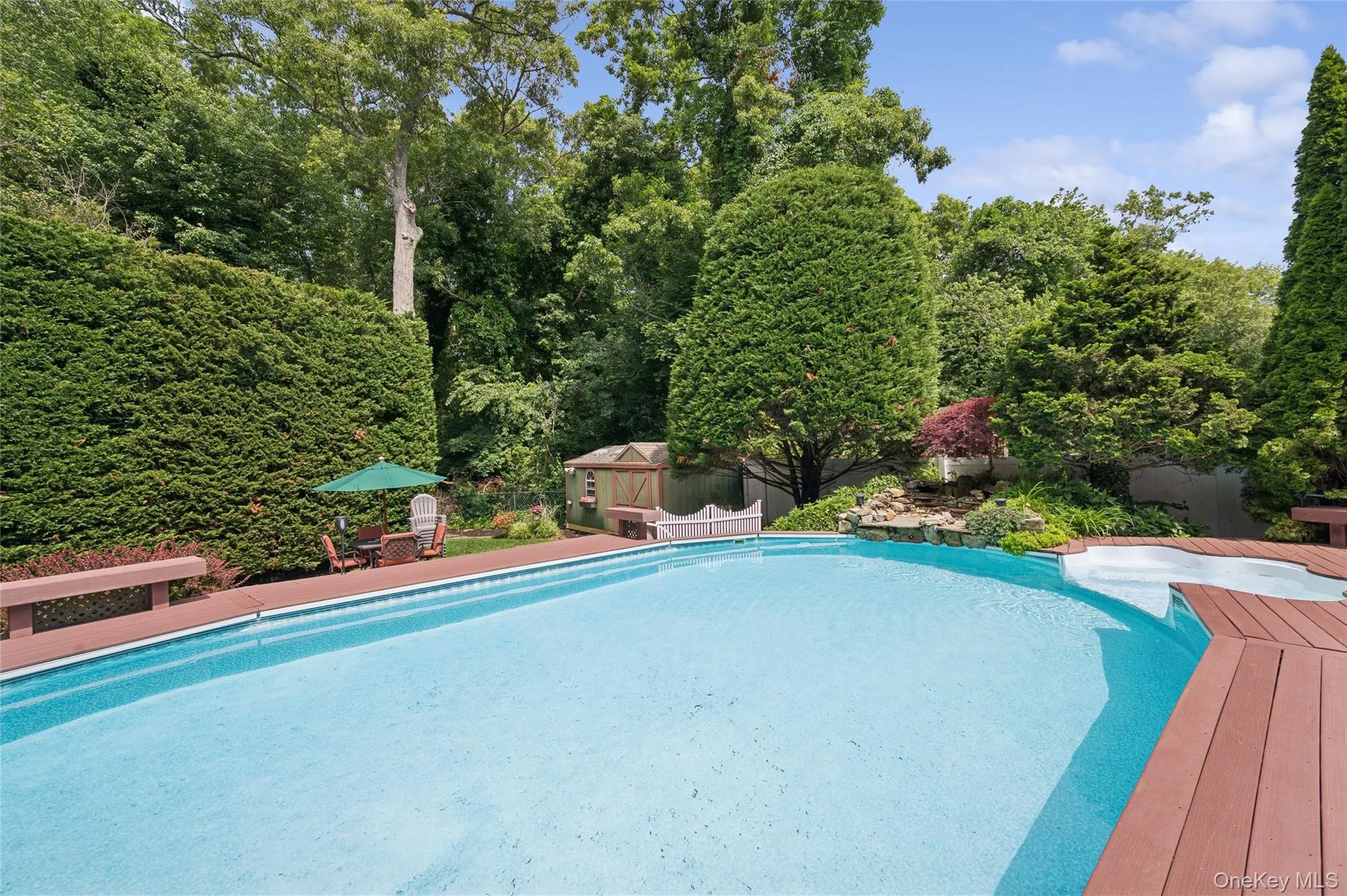 318 Lakeshore Boulevard, Oyster Bay, NY, 5 Bedrooms Bedrooms, 9 Rooms Rooms,2 BathroomsBathrooms,Residential,For Rent,Lakeshore,0,1010584 318 Lakeshore Boulevard, Oyster Bay, NY, 5 Bedrooms Bedrooms, 9 Rooms Rooms,2 BathroomsBathrooms,Residential,For Rent,Lakeshore,0,1010584