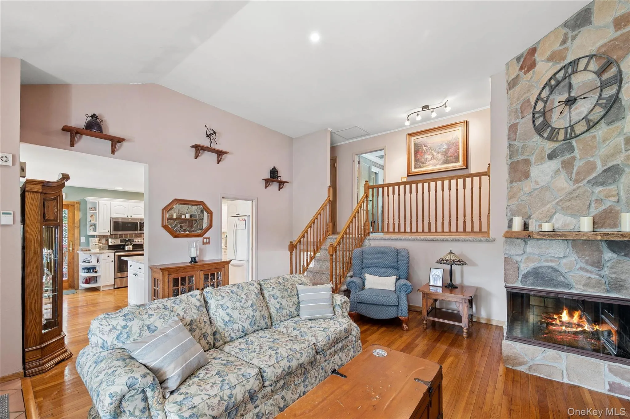 318 Lakeshore Boulevard, Oyster Bay, NY, 5 Bedrooms Bedrooms, 9 Rooms Rooms,2 BathroomsBathrooms,Residential,For Rent,Lakeshore,0,1010584 318 Lakeshore Boulevard, Oyster Bay, NY, 5 Bedrooms Bedrooms, 9 Rooms Rooms,2 BathroomsBathrooms,Residential,For Rent,Lakeshore,0,1010584