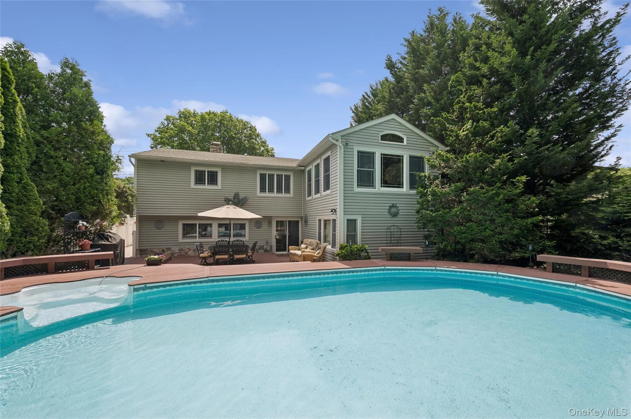 318 Lakeshore Boulevard, Oyster Bay, NY, 5 Bedrooms Bedrooms, 9 Rooms Rooms,2 BathroomsBathrooms,Residential,For Rent,Lakeshore,0,1010584 318 Lakeshore Boulevard, Oyster Bay, NY, 5 Bedrooms Bedrooms, 9 Rooms Rooms,2 BathroomsBathrooms,Residential,For Rent,Lakeshore,0,1010584