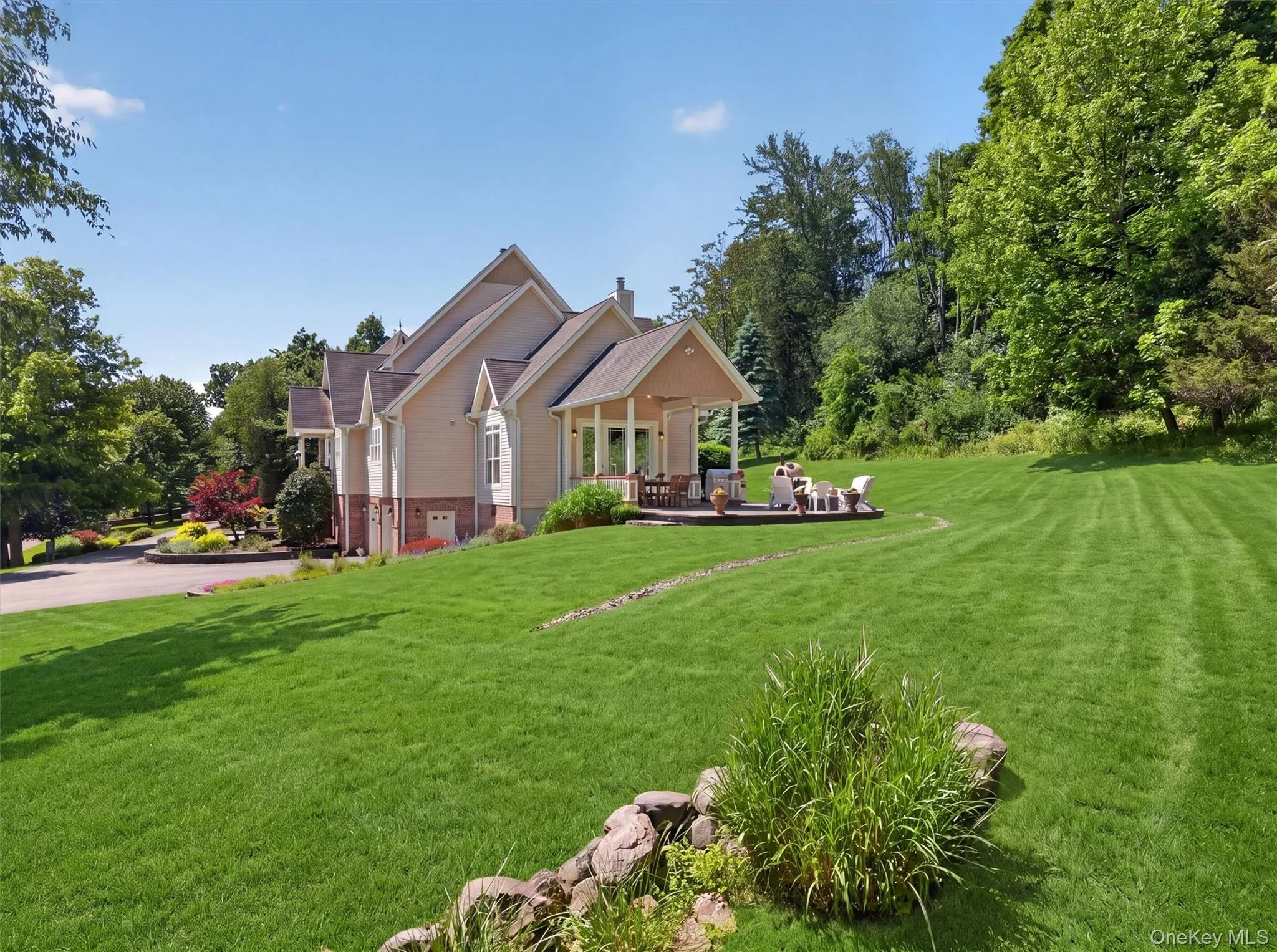 22 Goshen Road, Blooming Grove, NY, 4 Bedrooms Bedrooms, 11 Rooms Rooms,3 BathroomsBathrooms,Residential,For Rent,Goshen,0,1010585 22 Goshen Road, Blooming Grove, NY, 4 Bedrooms Bedrooms, 11 Rooms Rooms,3 BathroomsBathrooms,Residential,For Rent,Goshen,0,1010585