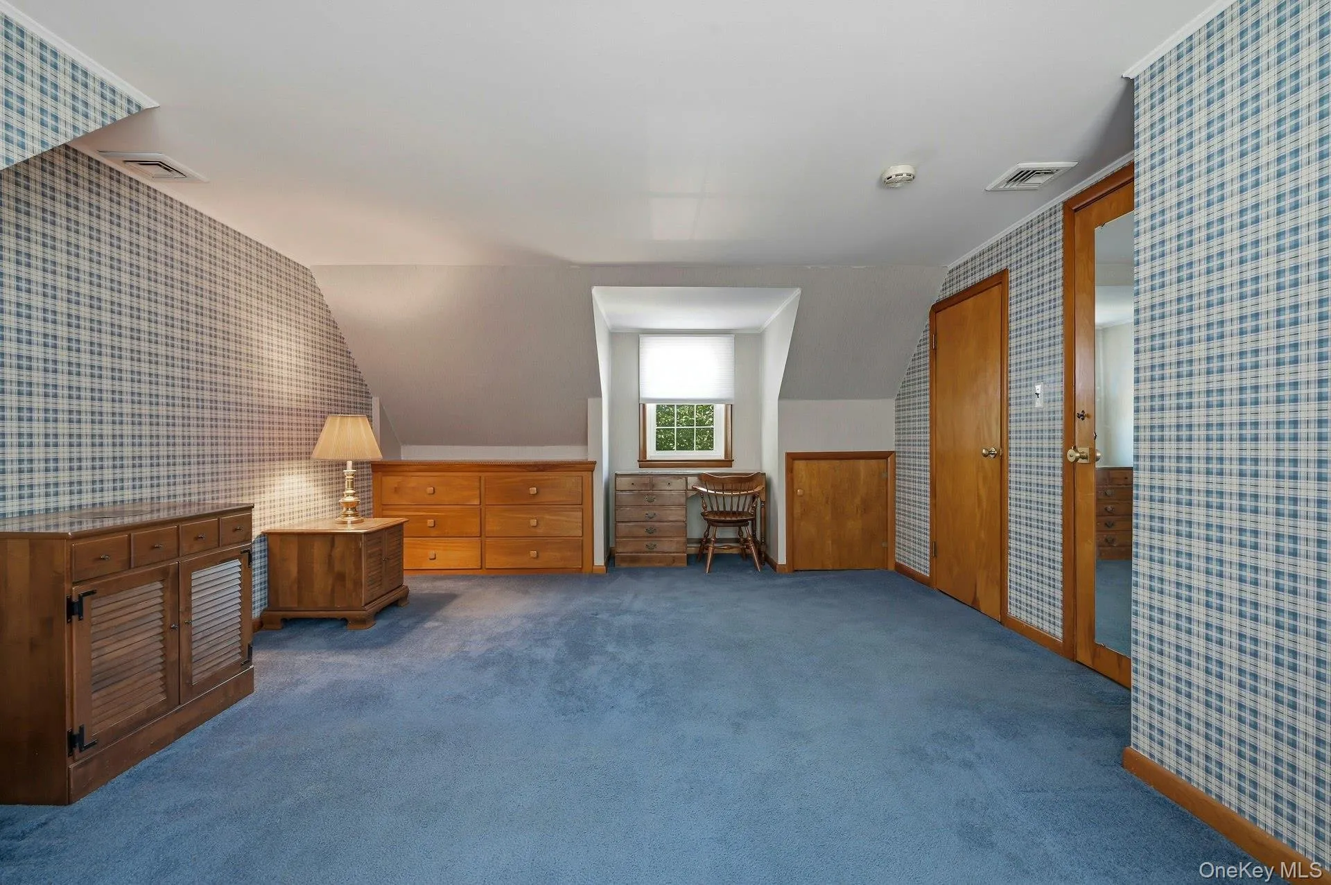 1 Dogwood Street, Babylon, NY, 5 Bedrooms Bedrooms, 10 Rooms Rooms,2 BathroomsBathrooms,Residential,For Rent,Dogwood,0,1010587 1 Dogwood Street, Babylon, NY, 5 Bedrooms Bedrooms, 10 Rooms Rooms,2 BathroomsBathrooms,Residential,For Rent,Dogwood,0,1010587