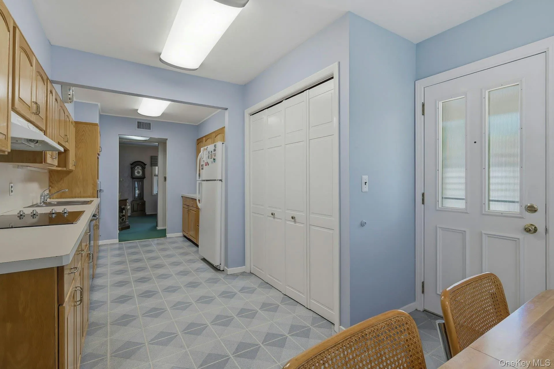 1 Dogwood Street, Babylon, NY, 5 Bedrooms Bedrooms, 10 Rooms Rooms,2 BathroomsBathrooms,Residential,For Rent,Dogwood,0,1010587 1 Dogwood Street, Babylon, NY, 5 Bedrooms Bedrooms, 10 Rooms Rooms,2 BathroomsBathrooms,Residential,For Rent,Dogwood,0,1010587
