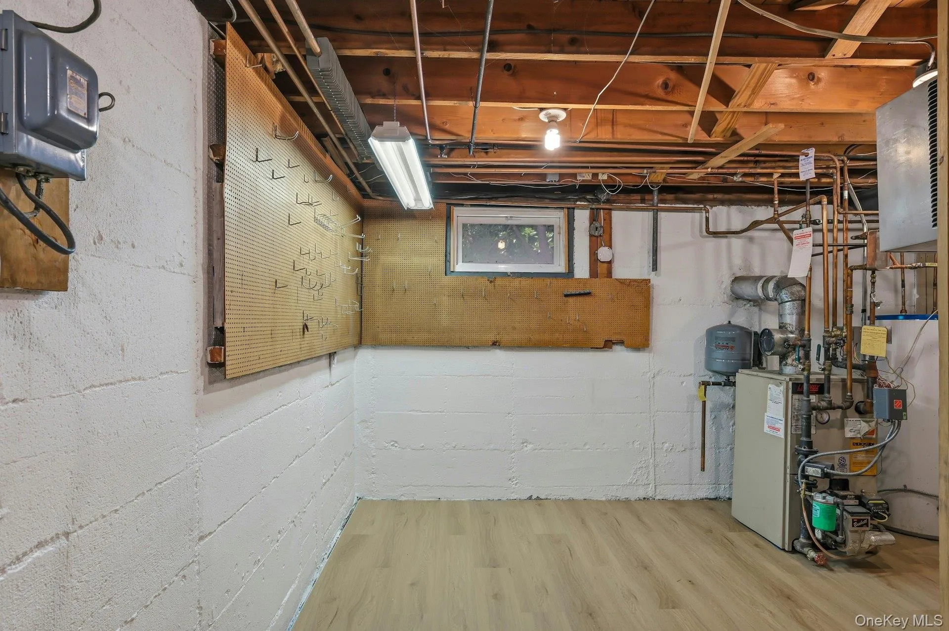 1 Dogwood Street, Babylon, NY, 5 Bedrooms Bedrooms, 10 Rooms Rooms,2 BathroomsBathrooms,Residential,For Rent,Dogwood,0,1010587 1 Dogwood Street, Babylon, NY, 5 Bedrooms Bedrooms, 10 Rooms Rooms,2 BathroomsBathrooms,Residential,For Rent,Dogwood,0,1010587