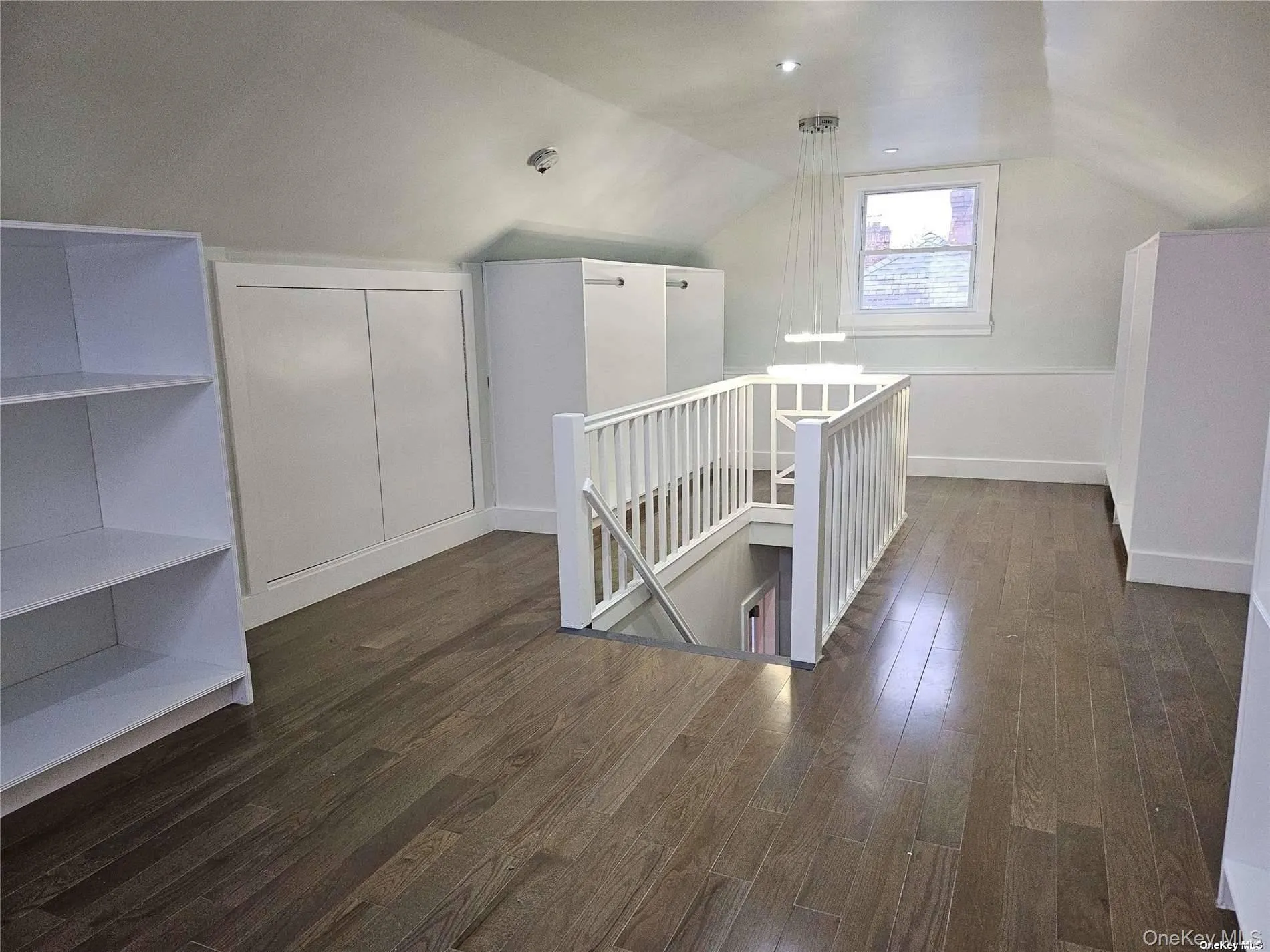 7847 222nd Street, New York, NY, 3 Bedrooms Bedrooms, 7 Rooms Rooms,2 BathroomsBathrooms,Residential Lease,For Rent,222nd,0,1010592 7847 222nd Street, New York, NY, 3 Bedrooms Bedrooms, 7 Rooms Rooms,2 BathroomsBathrooms,Residential Lease,For Rent,222nd,0,1010592