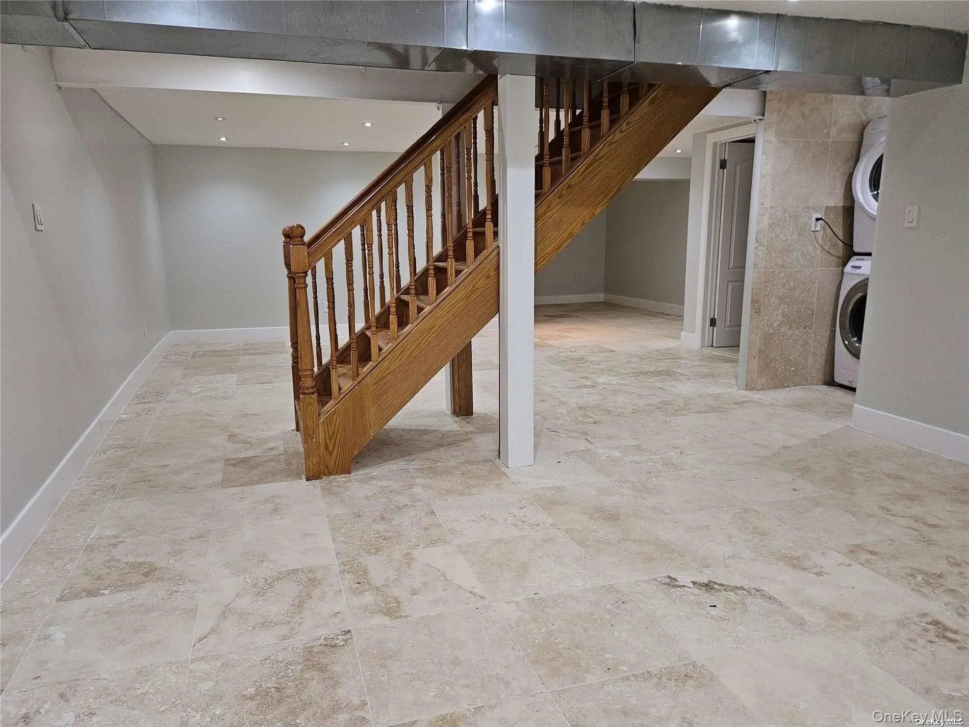 7847 222nd Street, New York, NY, 3 Bedrooms Bedrooms, 7 Rooms Rooms,2 BathroomsBathrooms,Residential Lease,For Rent,222nd,0,1010592 7847 222nd Street, New York, NY, 3 Bedrooms Bedrooms, 7 Rooms Rooms,2 BathroomsBathrooms,Residential Lease,For Rent,222nd,0,1010592
