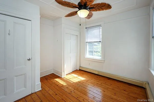 332 Franklin Avenue, Oyster Bay, NY, 3 Bedroom Bedrooms, 5 Room Rooms,1 BathroomBathrooms,Residential Lease,For Rent,Franklin,0,1010595 332 Franklin Avenue, Oyster Bay, NY, 3 Bedroom Bedrooms, 5 Room Rooms,1 BathroomBathrooms,Residential Lease,For Rent,Franklin,0,1010595