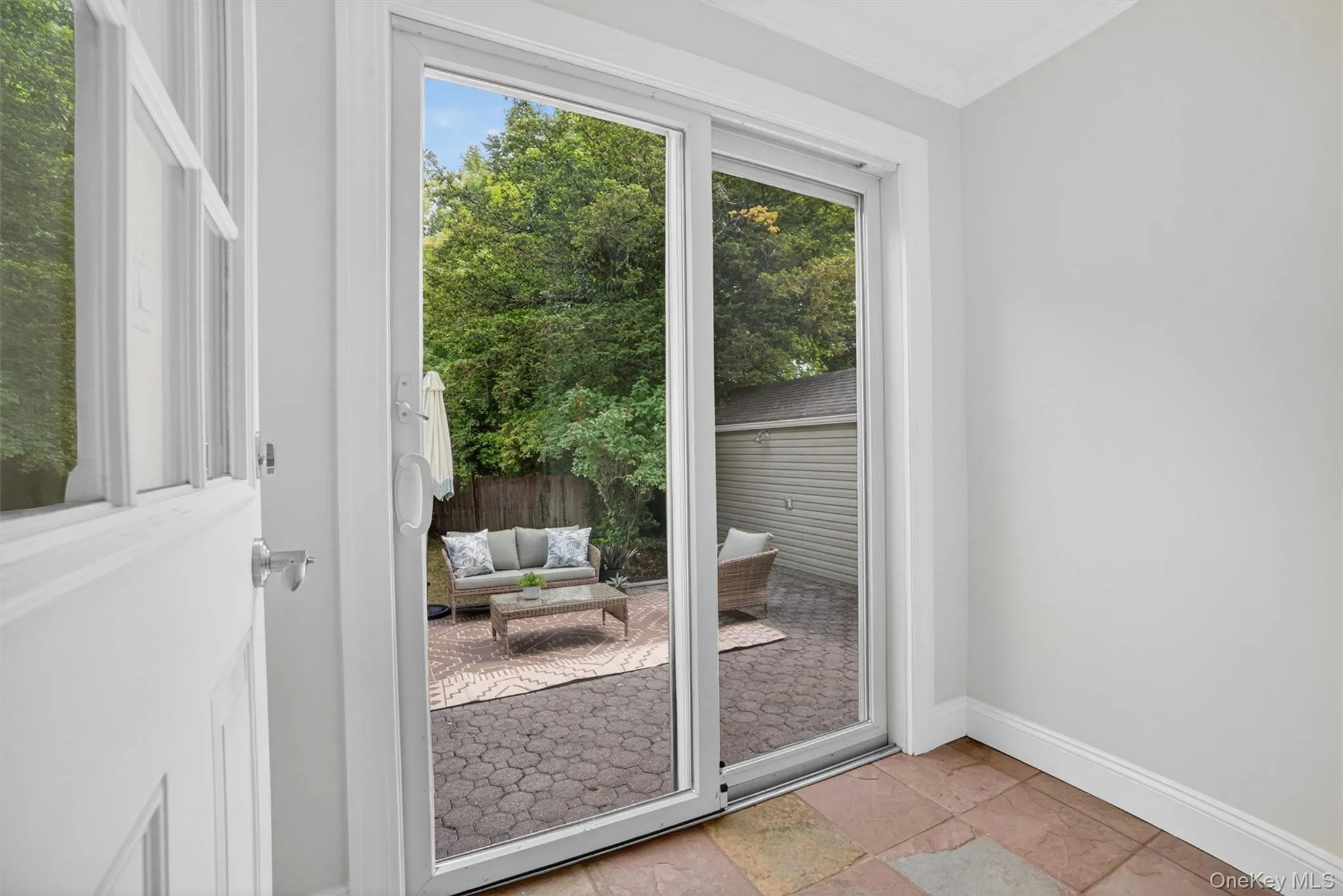 163 St Nicholas Avenue, Yonkers, NY, 3 Bedrooms Bedrooms, 7 Rooms Rooms,1 BathroomBathrooms,Residential Lease,For Rent,St Nicholas,0,1010597 163 St Nicholas Avenue, Yonkers, NY, 3 Bedrooms Bedrooms, 7 Rooms Rooms,1 BathroomBathrooms,Residential Lease,For Rent,St Nicholas,0,1010597
