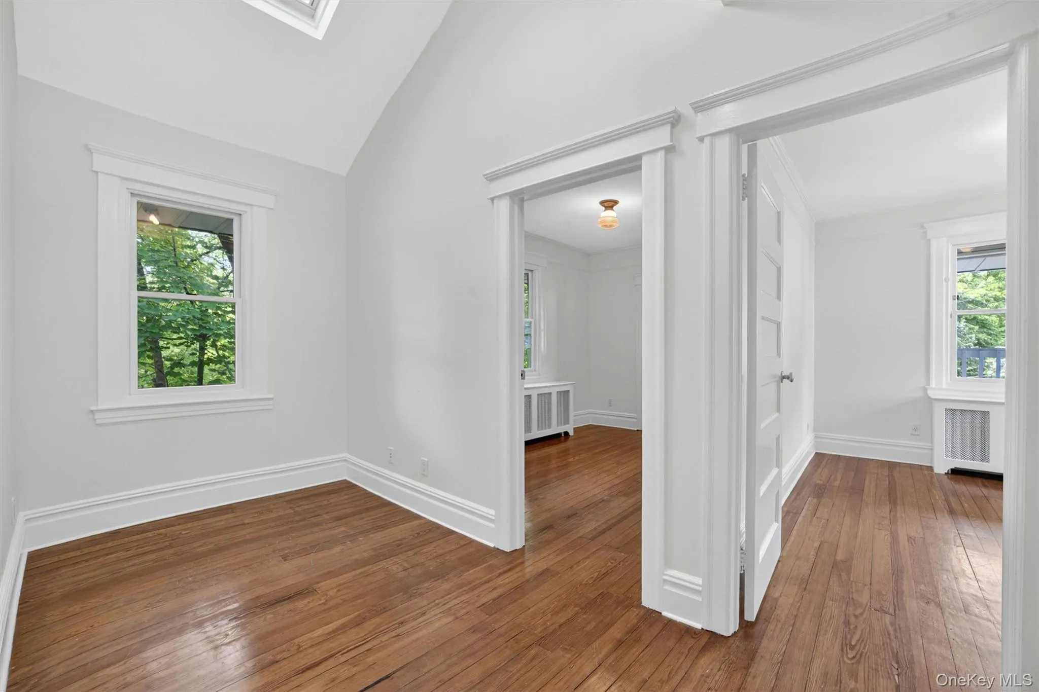 163 St Nicholas Avenue, Yonkers, NY, 3 Bedrooms Bedrooms, 7 Rooms Rooms,1 BathroomBathrooms,Residential Lease,For Rent,St Nicholas,0,1010597 163 St Nicholas Avenue, Yonkers, NY, 3 Bedrooms Bedrooms, 7 Rooms Rooms,1 BathroomBathrooms,Residential Lease,For Rent,St Nicholas,0,1010597