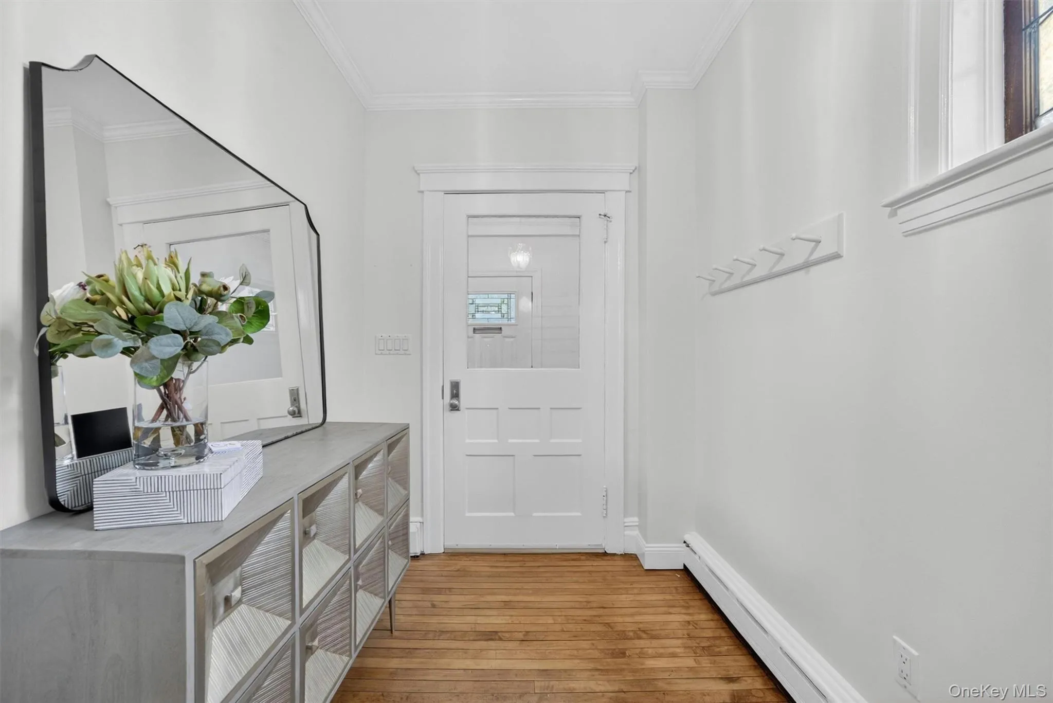 163 St Nicholas Avenue, Yonkers, NY, 3 Bedrooms Bedrooms, 7 Rooms Rooms,1 BathroomBathrooms,Residential Lease,For Rent,St Nicholas,0,1010597 163 St Nicholas Avenue, Yonkers, NY, 3 Bedrooms Bedrooms, 7 Rooms Rooms,1 BathroomBathrooms,Residential Lease,For Rent,St Nicholas,0,1010597