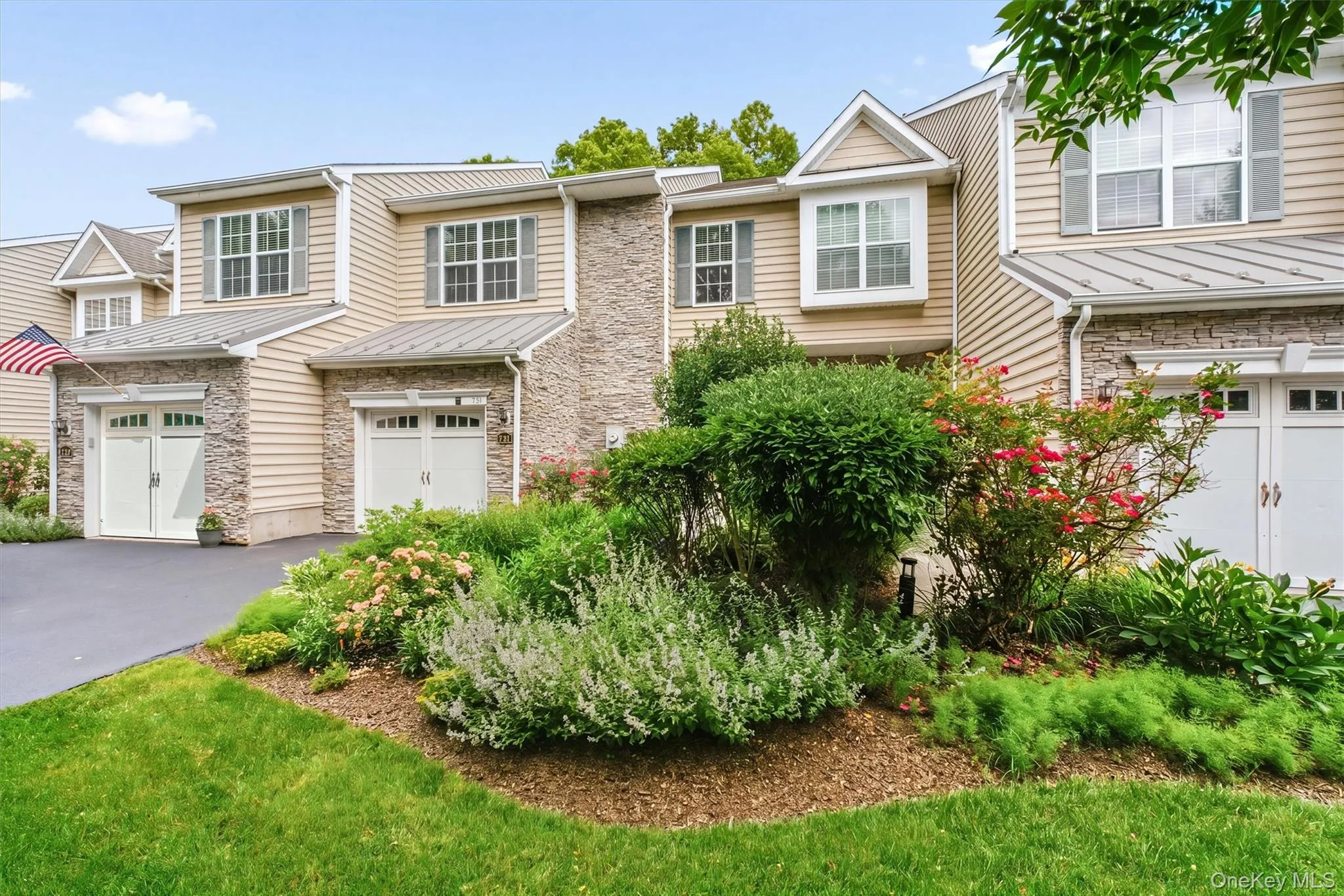 731 Huntington Drive, Fishkill, NY, 2 Bedrooms Bedrooms, 6 Rooms Rooms,2 BathroomsBathrooms,Residential,For Rent,Huntington,0,1010598 731 Huntington Drive, Fishkill, NY, 2 Bedrooms Bedrooms, 6 Rooms Rooms,2 BathroomsBathrooms,Residential,For Rent,Huntington,0,1010598
