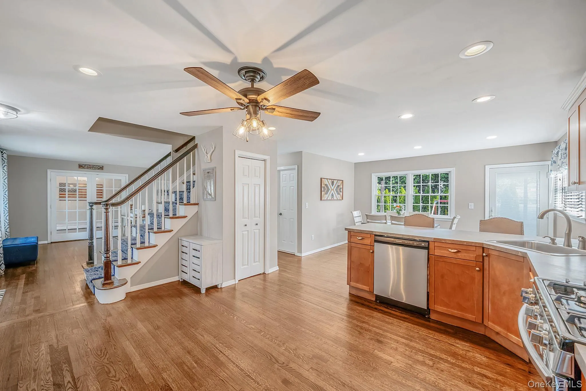 103 Hilary Street, Islip, NY, 4 Bedrooms Bedrooms, 8 Rooms Rooms,2 BathroomsBathrooms,Residential,For Rent,Hilary,0,1010600 103 Hilary Street, Islip, NY, 4 Bedrooms Bedrooms, 8 Rooms Rooms,2 BathroomsBathrooms,Residential,For Rent,Hilary,0,1010600