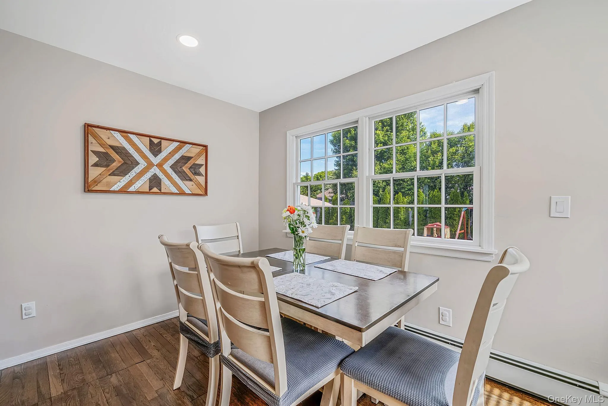 103 Hilary Street, Islip, NY, 4 Bedrooms Bedrooms, 8 Rooms Rooms,2 BathroomsBathrooms,Residential,For Rent,Hilary,0,1010600 103 Hilary Street, Islip, NY, 4 Bedrooms Bedrooms, 8 Rooms Rooms,2 BathroomsBathrooms,Residential,For Rent,Hilary,0,1010600