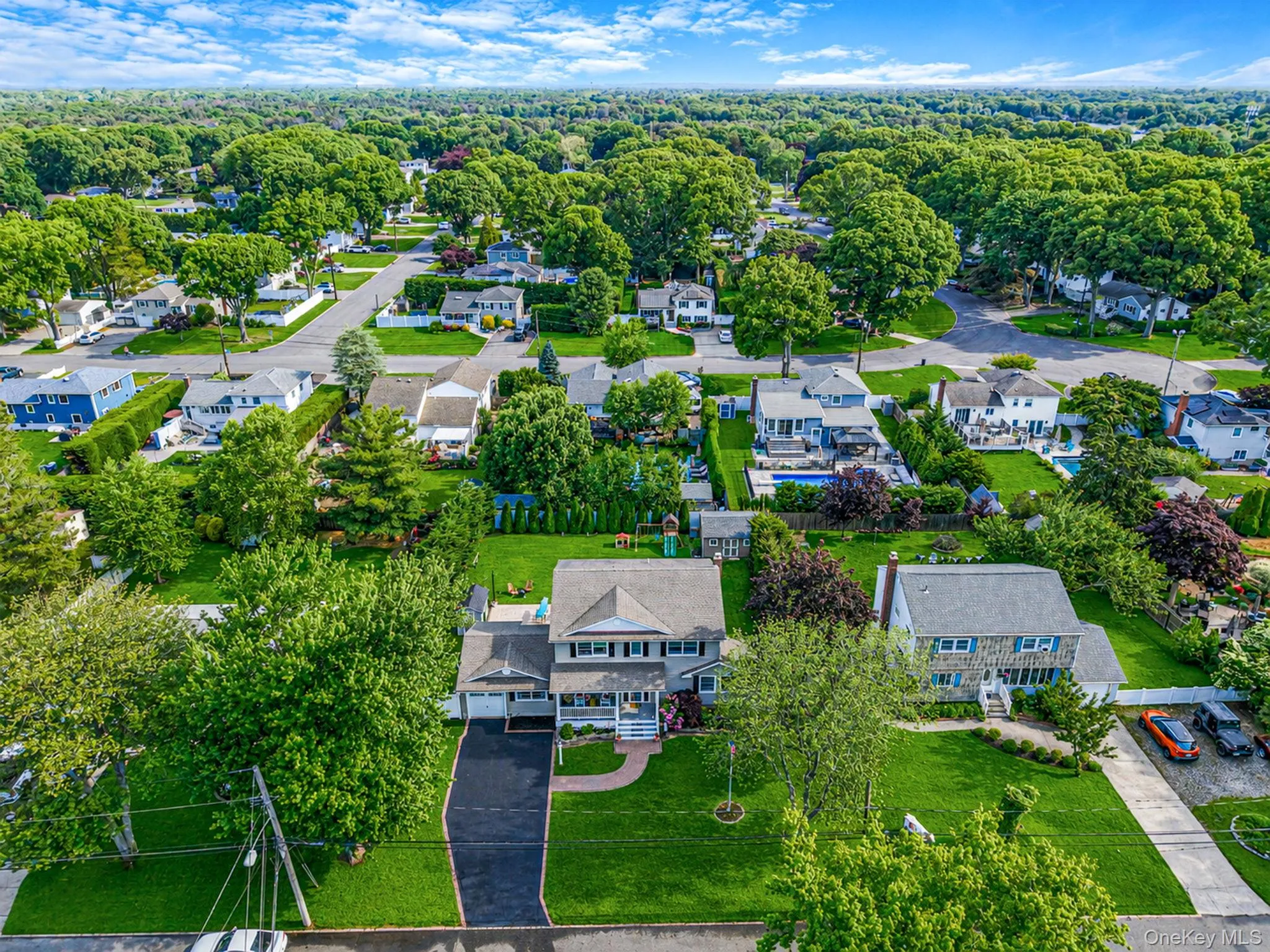 103 Hilary Street, Islip, NY, 4 Bedrooms Bedrooms, 8 Rooms Rooms,2 BathroomsBathrooms,Residential,For Rent,Hilary,0,1010600 103 Hilary Street, Islip, NY, 4 Bedrooms Bedrooms, 8 Rooms Rooms,2 BathroomsBathrooms,Residential,For Rent,Hilary,0,1010600