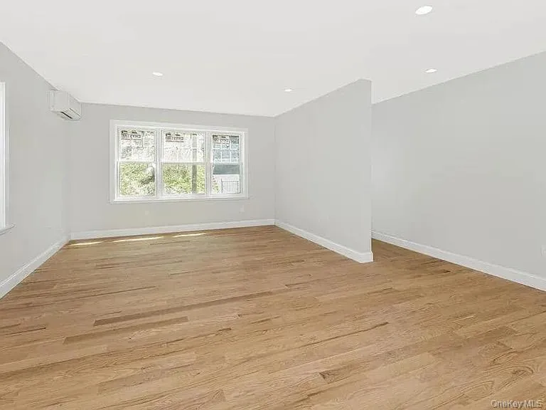 47 Lincoln Terrace, Yonkers, NY, 3 Bedrooms Bedrooms, 6 Rooms Rooms,2 BathroomsBathrooms,Residential Lease,For Rent,Lincoln,0,1010601 47 Lincoln Terrace, Yonkers, NY, 3 Bedrooms Bedrooms, 6 Rooms Rooms,2 BathroomsBathrooms,Residential Lease,For Rent,Lincoln,0,1010601
