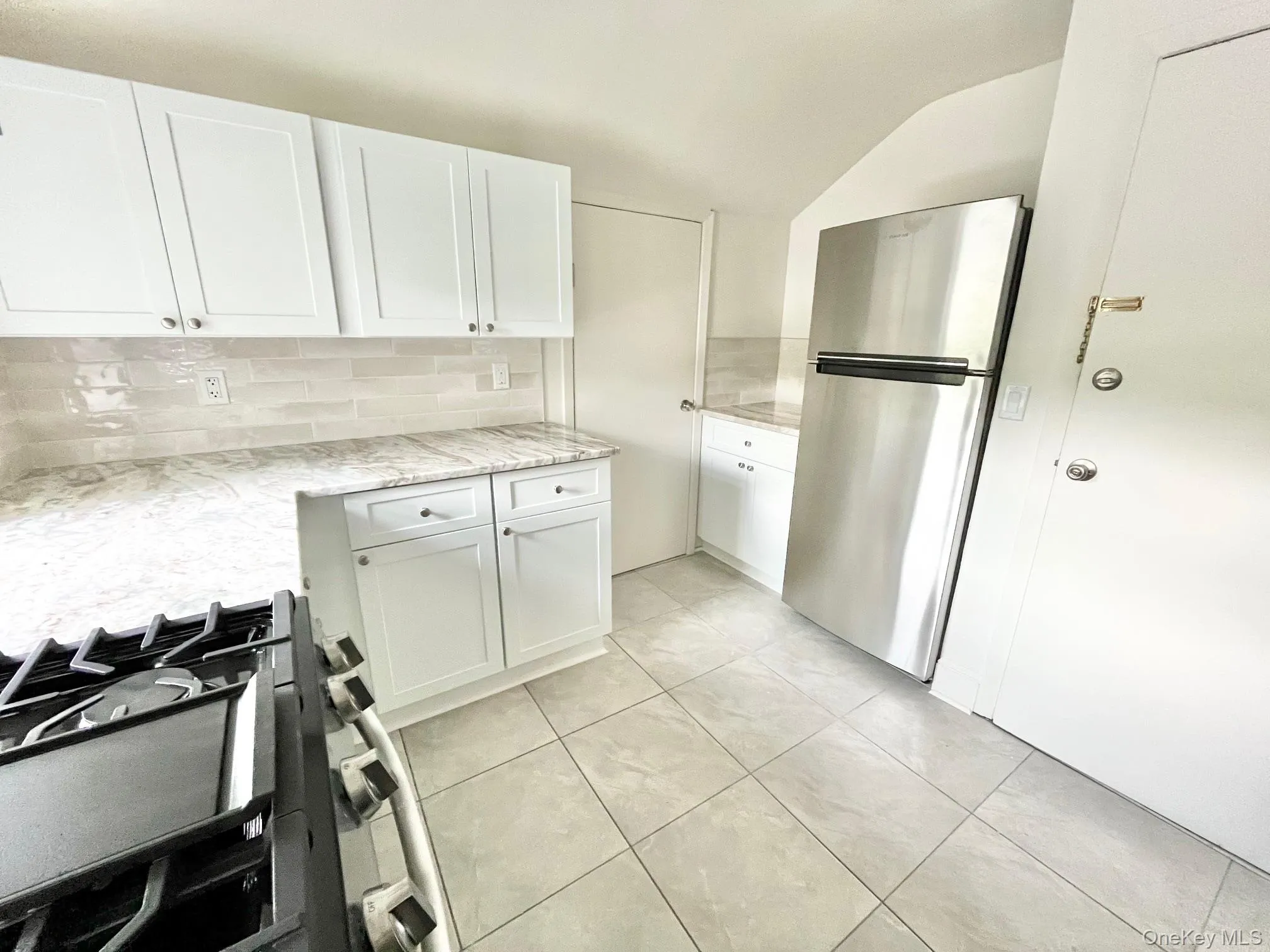 5 Winans Street, Mamaroneck, NY, 1 Bedroom Bedrooms, 3 Rooms Rooms,1 BathroomBathrooms,Residential Lease,For Rent,Winans,0,1010603 5 Winans Street, Mamaroneck, NY, 1 Bedroom Bedrooms, 3 Rooms Rooms,1 BathroomBathrooms,Residential Lease,For Rent,Winans,0,1010603