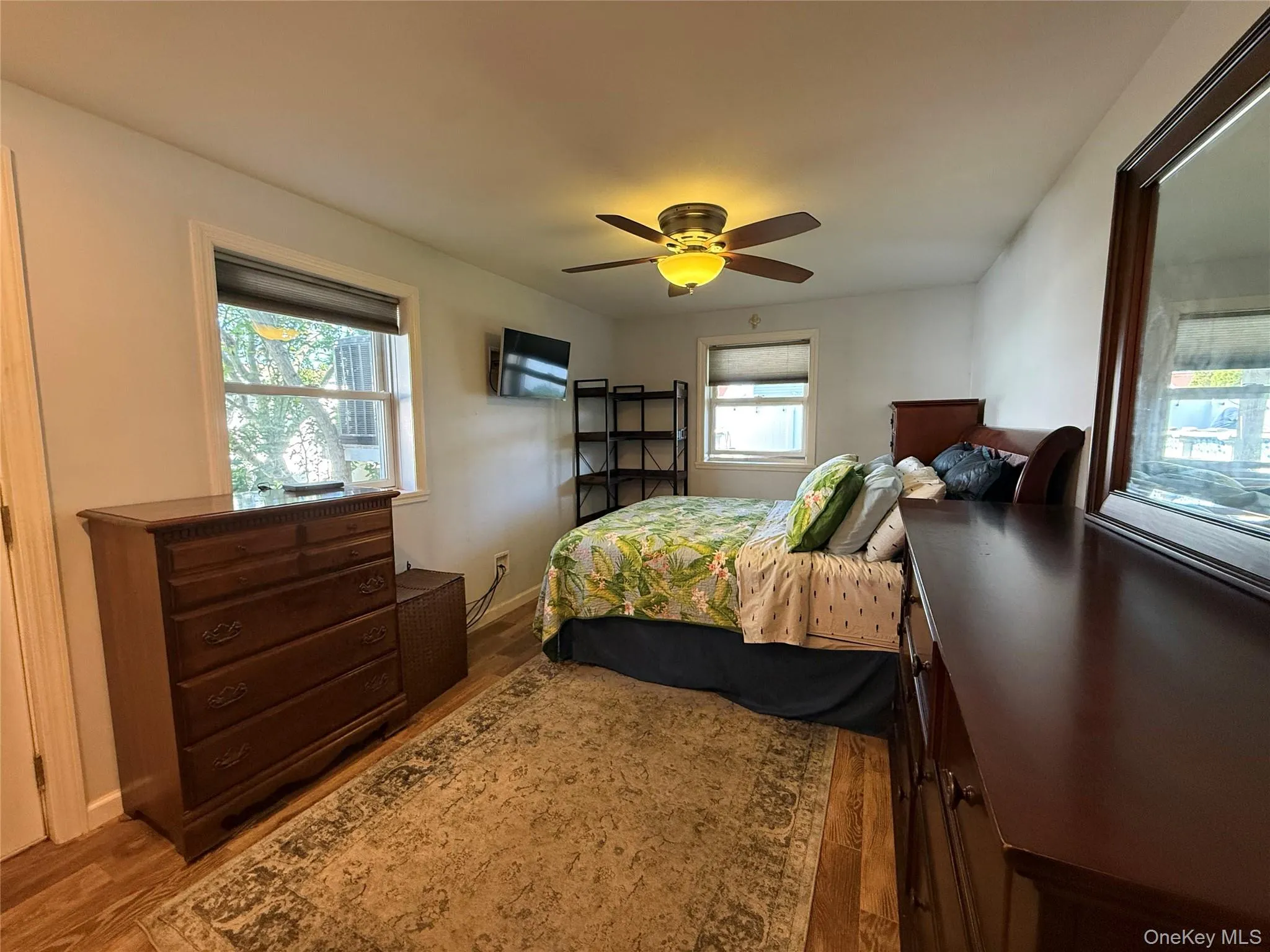 560 Chester Street, Long Beach, NY, 1 Bedroom Bedrooms, 3 Rooms Rooms,1 BathroomBathrooms,Residential Lease,For Rent,Chester,0,1010605 560 Chester Street, Long Beach, NY, 1 Bedroom Bedrooms, 3 Rooms Rooms,1 BathroomBathrooms,Residential Lease,For Rent,Chester,0,1010605