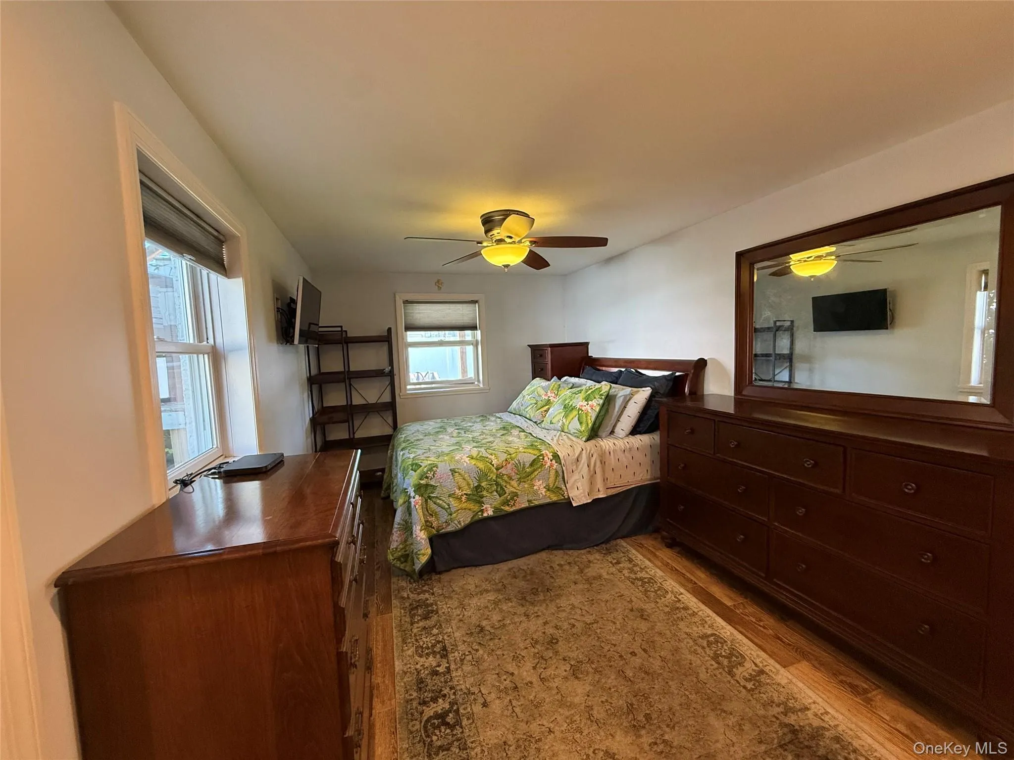 560 Chester Street, Long Beach, NY, 1 Bedroom Bedrooms, 3 Rooms Rooms,1 BathroomBathrooms,Residential Lease,For Rent,Chester,0,1010605 560 Chester Street, Long Beach, NY, 1 Bedroom Bedrooms, 3 Rooms Rooms,1 BathroomBathrooms,Residential Lease,For Rent,Chester,0,1010605