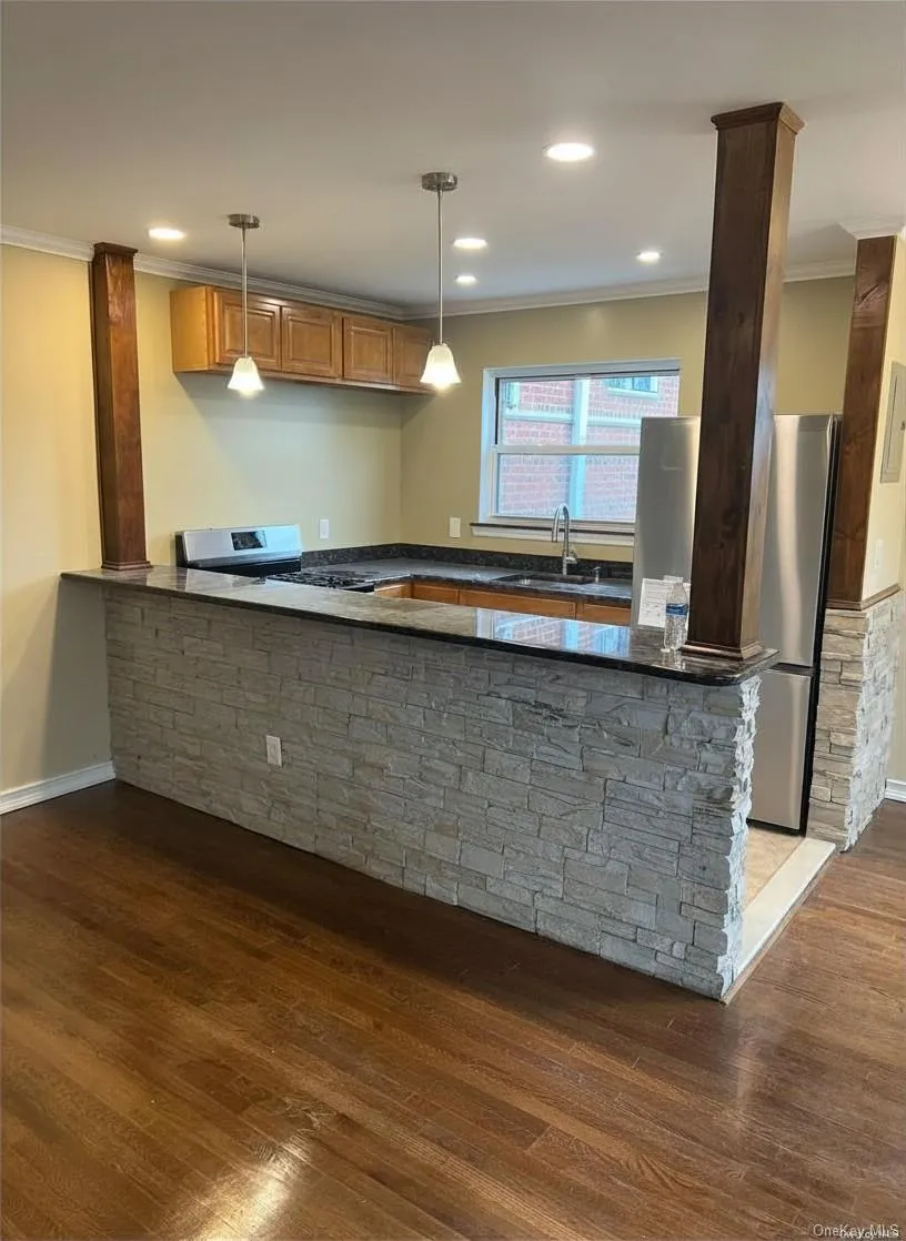 196-23 Dunton Avenue, New York, NY, 1 Bedroom Bedrooms, 4 Rooms Rooms,1 BathroomBathrooms,Residential Lease,For Rent,Dunton,0,1010607 196-23 Dunton Avenue, New York, NY, 1 Bedroom Bedrooms, 4 Rooms Rooms,1 BathroomBathrooms,Residential Lease,For Rent,Dunton,0,1010607