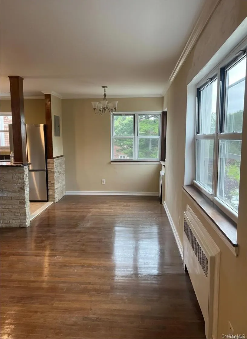 196-23 Dunton Avenue, New York, NY, 1 Bedroom Bedrooms, 4 Rooms Rooms,1 BathroomBathrooms,Residential Lease,For Rent,Dunton,0,1010607 196-23 Dunton Avenue, New York, NY, 1 Bedroom Bedrooms, 4 Rooms Rooms,1 BathroomBathrooms,Residential Lease,For Rent,Dunton,0,1010607