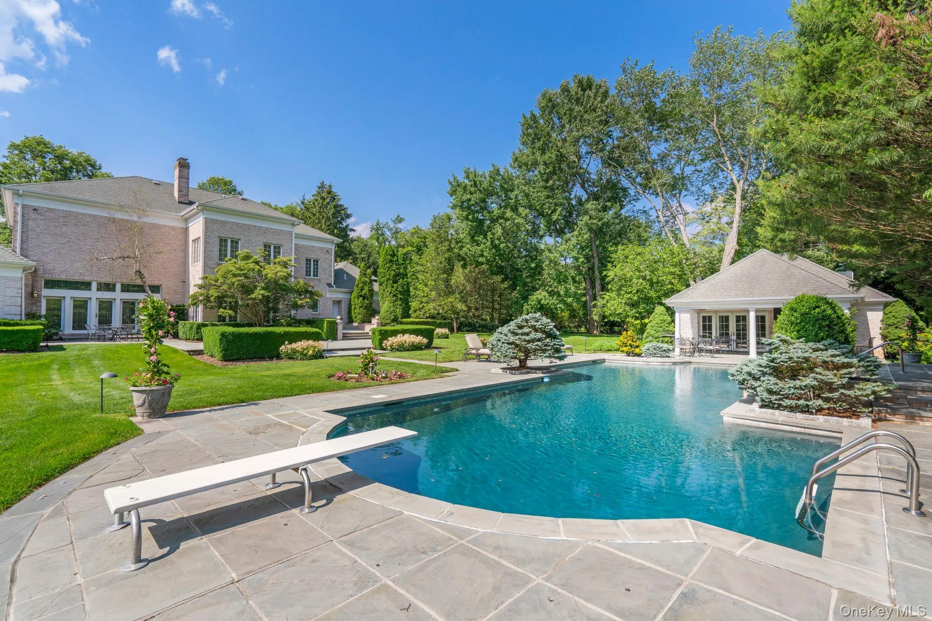 8 High Meadow Court, Oyster Bay, NY, 5 Bedrooms Bedrooms, 10 Rooms Rooms,6 BathroomsBathrooms,Residential,For Rent,High Meadow,0,1010610 8 High Meadow Court, Oyster Bay, NY, 5 Bedrooms Bedrooms, 10 Rooms Rooms,6 BathroomsBathrooms,Residential,For Rent,High Meadow,0,1010610