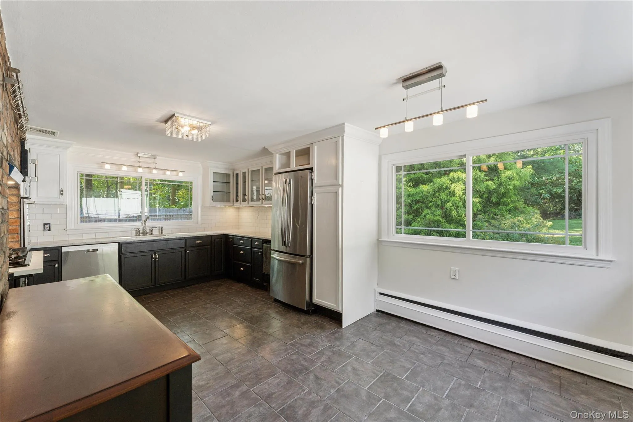 29 Squiretown Road, Southampton, NY, 2 Bedrooms Bedrooms, 8 Rooms Rooms,2 BathroomsBathrooms,Residential,For Rent,Squiretown,0,1010611 29 Squiretown Road, Southampton, NY, 2 Bedrooms Bedrooms, 8 Rooms Rooms,2 BathroomsBathrooms,Residential,For Rent,Squiretown,0,1010611