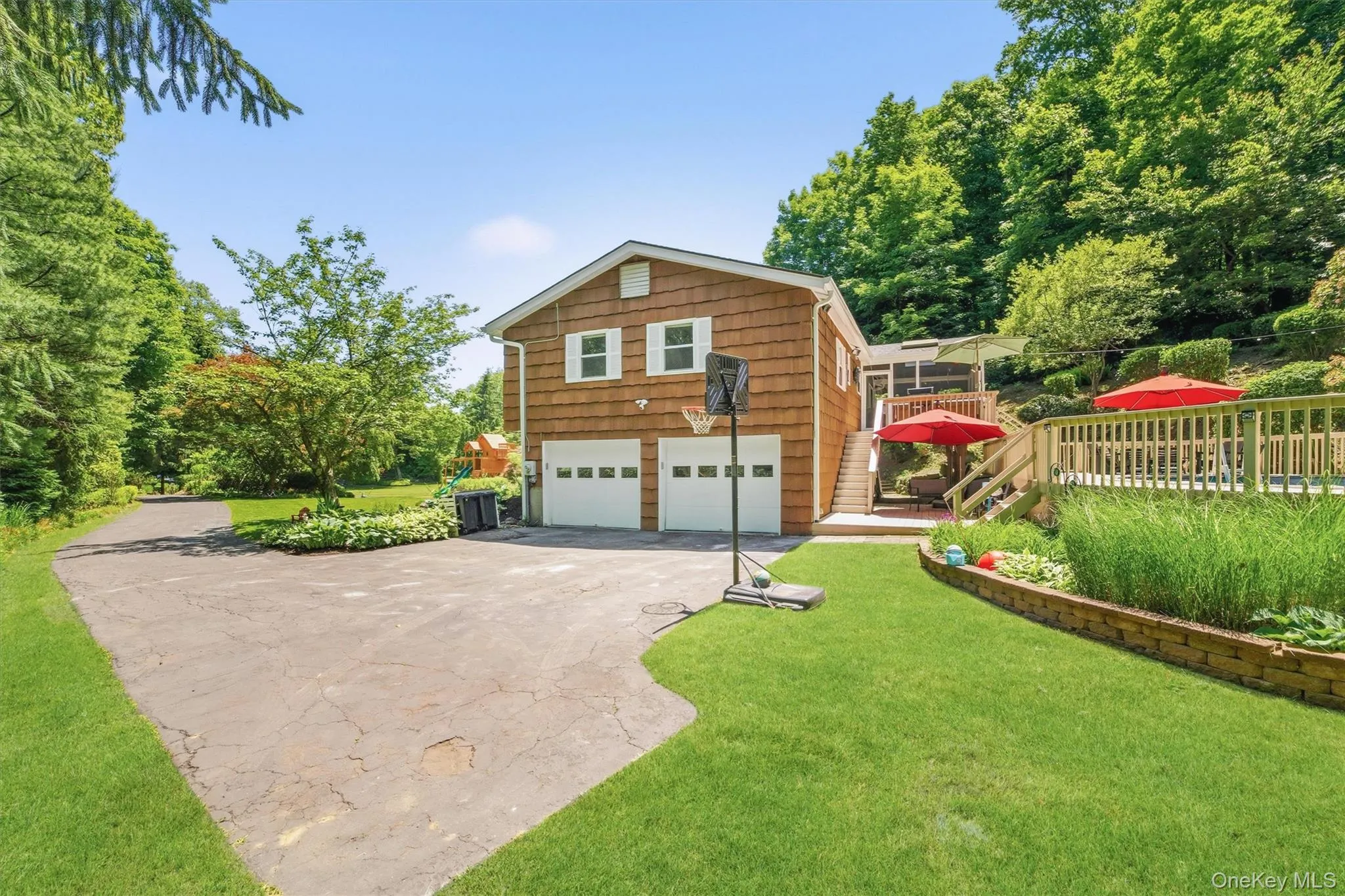 45 Lakeview Avenue, Cortlandt, NY, 3 Bedrooms Bedrooms, 7 Rooms Rooms,2 BathroomsBathrooms,Residential,For Rent,Lakeview,0,1010613 45 Lakeview Avenue, Cortlandt, NY, 3 Bedrooms Bedrooms, 7 Rooms Rooms,2 BathroomsBathrooms,Residential,For Rent,Lakeview,0,1010613