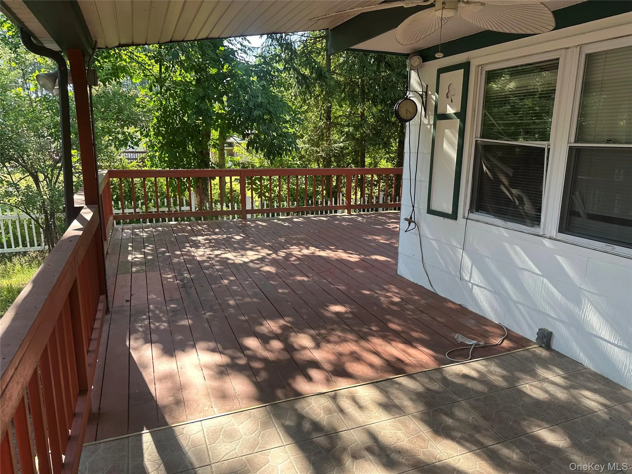 Deck Deck
