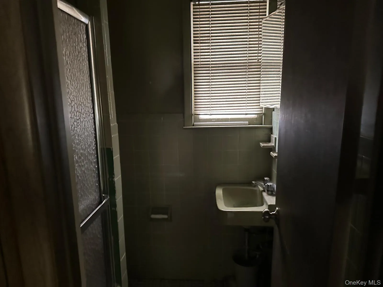 11 Richards Avenue, Fallsburg, NY, 3 Bedrooms Bedrooms, 5 Rooms Rooms,2 BathroomsBathrooms,Residential Lease,For Rent,Richards,0,1010614 11 Richards Avenue, Fallsburg, NY, 3 Bedrooms Bedrooms, 5 Rooms Rooms,2 BathroomsBathrooms,Residential Lease,For Rent,Richards,0,1010614