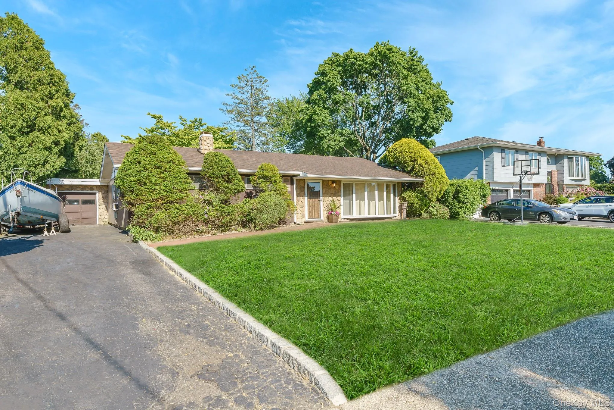 10 Rye Place, Smithtown, NY, 3 Bedrooms Bedrooms, 9 Rooms Rooms,2 BathroomsBathrooms,Residential,For Rent,Rye,0,1010616 10 Rye Place, Smithtown, NY, 3 Bedrooms Bedrooms, 9 Rooms Rooms,2 BathroomsBathrooms,Residential,For Rent,Rye,0,1010616