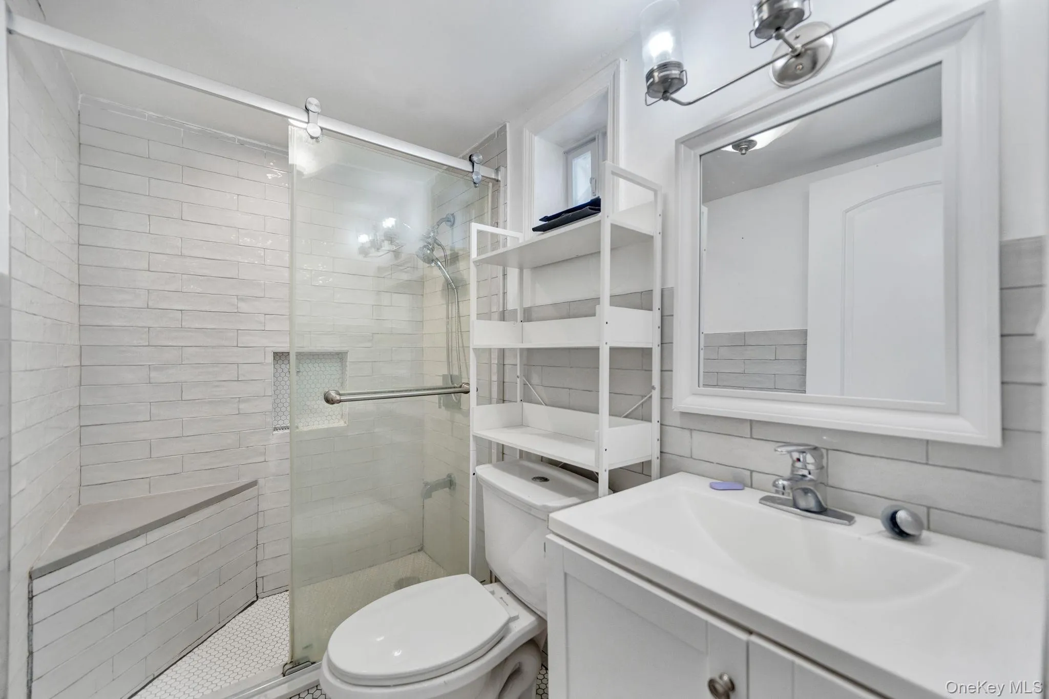 Full Legal bath in basement. Full Legal bath in basement.