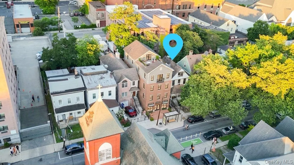 17 7th Avenue, Mount Vernon, NY, 5 Bedrooms Bedrooms, 7 Rooms Rooms,2 BathroomsBathrooms,Residential,For Rent,7th,0,1010618 17 7th Avenue, Mount Vernon, NY, 5 Bedrooms Bedrooms, 7 Rooms Rooms,2 BathroomsBathrooms,Residential,For Rent,7th,0,1010618