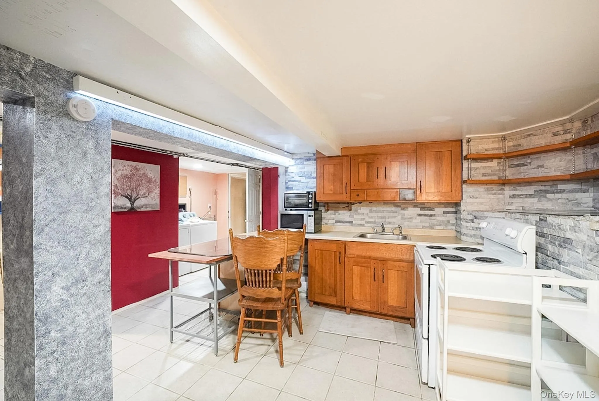 17 7th Avenue, Mount Vernon, NY, 5 Bedrooms Bedrooms, 7 Rooms Rooms,2 BathroomsBathrooms,Residential,For Rent,7th,0,1010618 17 7th Avenue, Mount Vernon, NY, 5 Bedrooms Bedrooms, 7 Rooms Rooms,2 BathroomsBathrooms,Residential,For Rent,7th,0,1010618