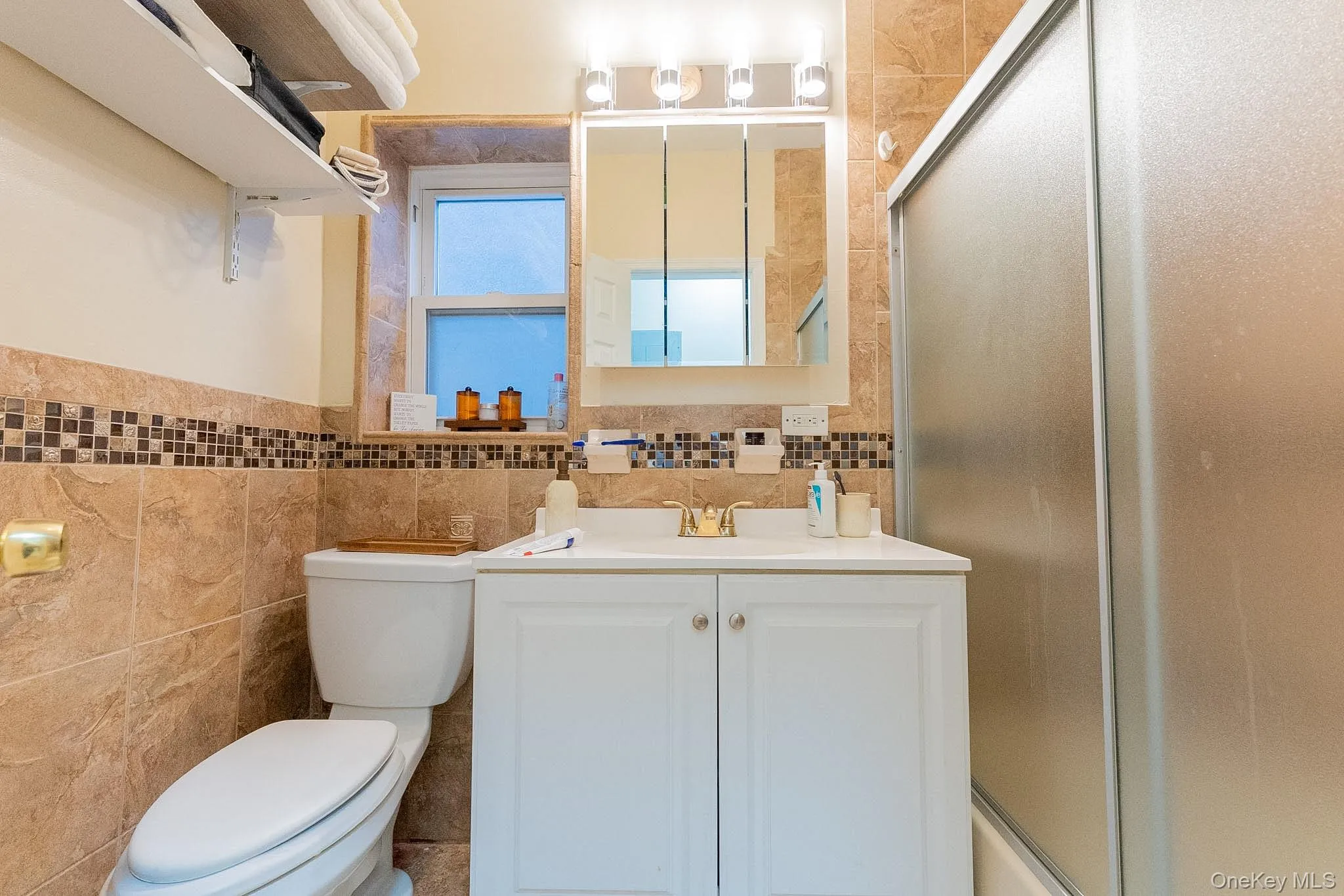17 7th Avenue, Mount Vernon, NY, 5 Bedrooms Bedrooms, 7 Rooms Rooms,2 BathroomsBathrooms,Residential,For Rent,7th,0,1010618 17 7th Avenue, Mount Vernon, NY, 5 Bedrooms Bedrooms, 7 Rooms Rooms,2 BathroomsBathrooms,Residential,For Rent,7th,0,1010618