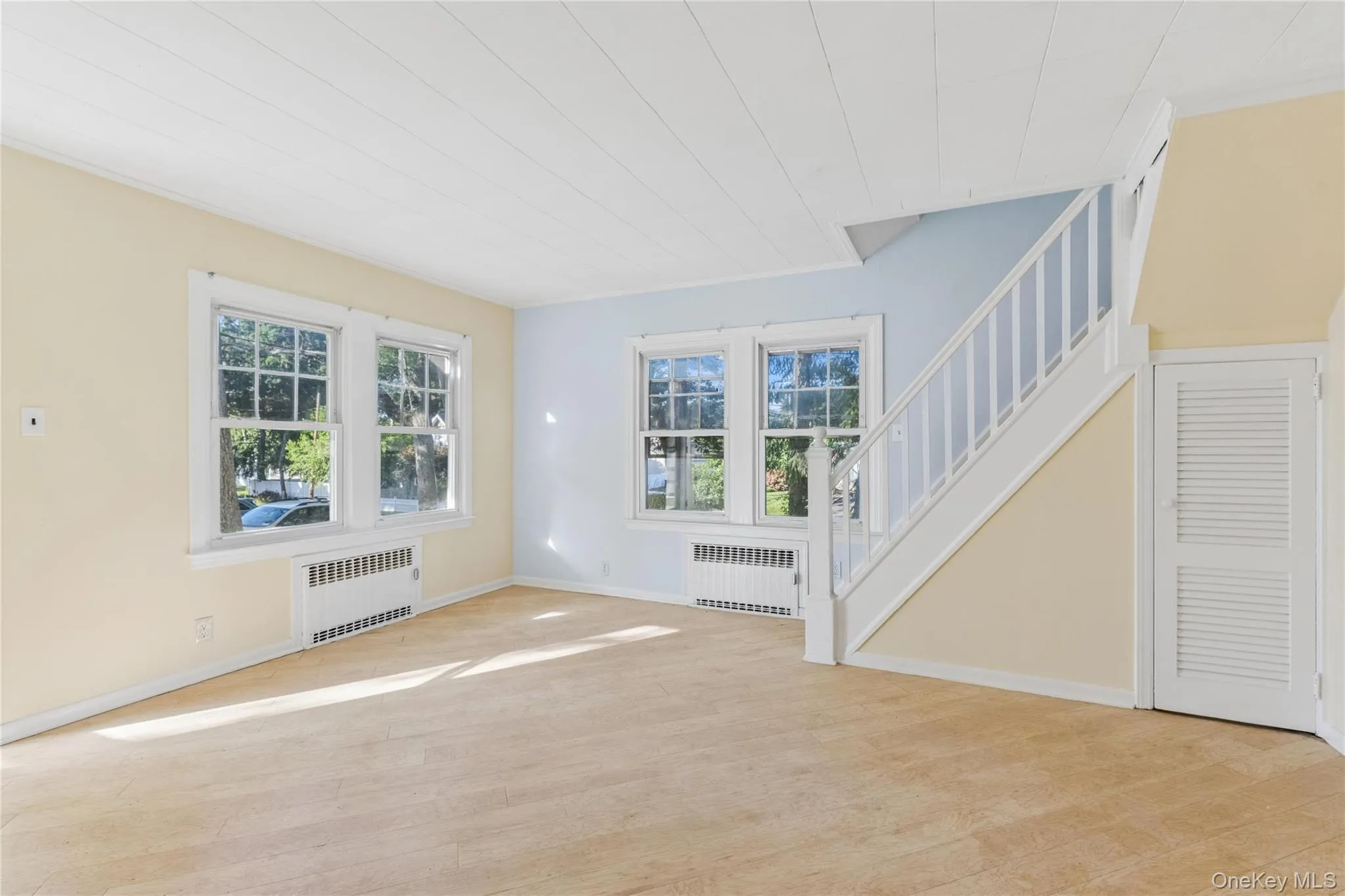 36 Lakeview Court, Brookhaven, NY, 3 Bedrooms Bedrooms, 6 Rooms Rooms,1 BathroomBathrooms,Residential,For Rent,Lakeview,0,1010620 36 Lakeview Court, Brookhaven, NY, 3 Bedrooms Bedrooms, 6 Rooms Rooms,1 BathroomBathrooms,Residential,For Rent,Lakeview,0,1010620