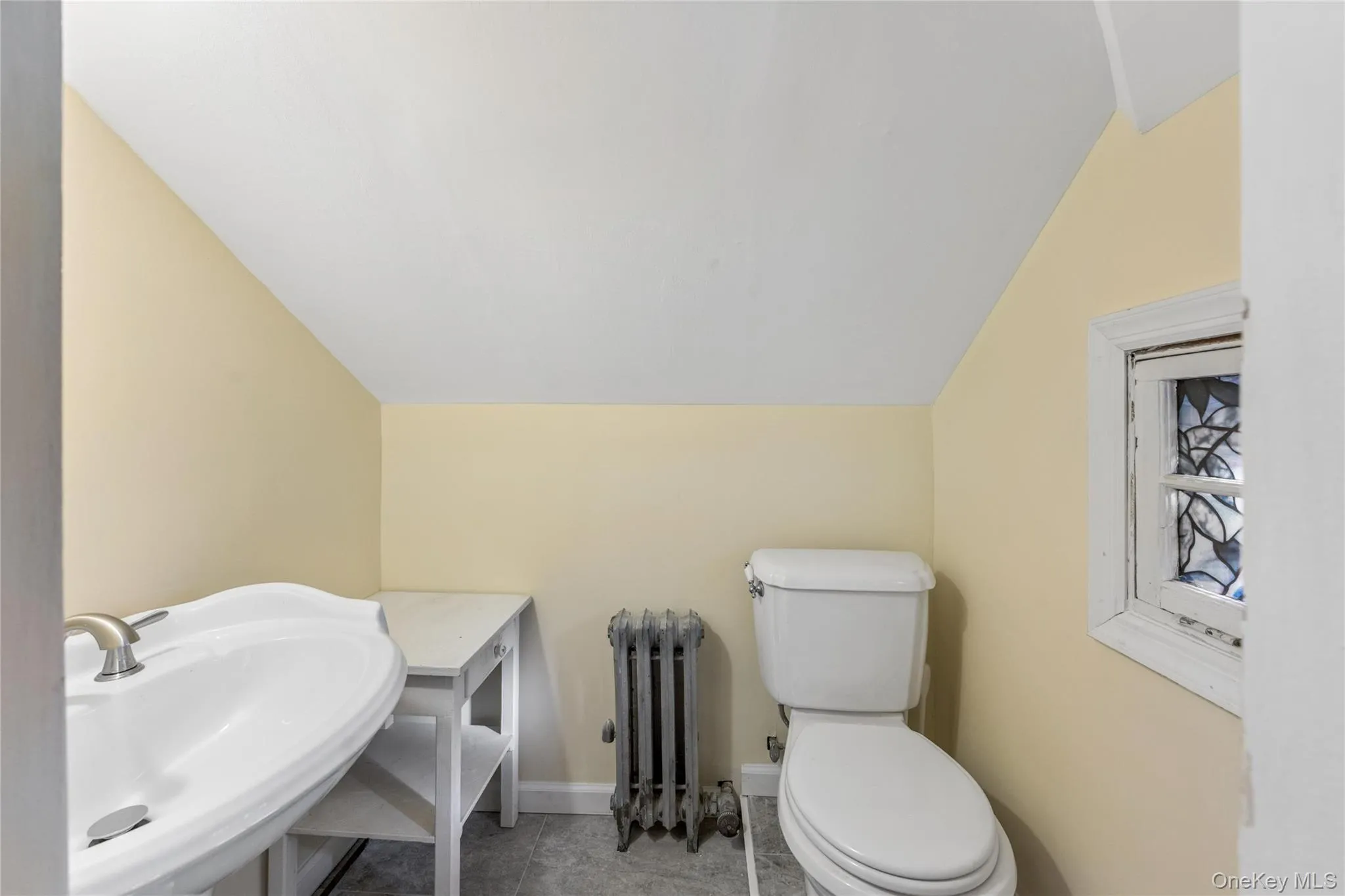 36 Lakeview Court, Brookhaven, NY, 3 Bedrooms Bedrooms, 6 Rooms Rooms,1 BathroomBathrooms,Residential,For Rent,Lakeview,0,1010620 36 Lakeview Court, Brookhaven, NY, 3 Bedrooms Bedrooms, 6 Rooms Rooms,1 BathroomBathrooms,Residential,For Rent,Lakeview,0,1010620