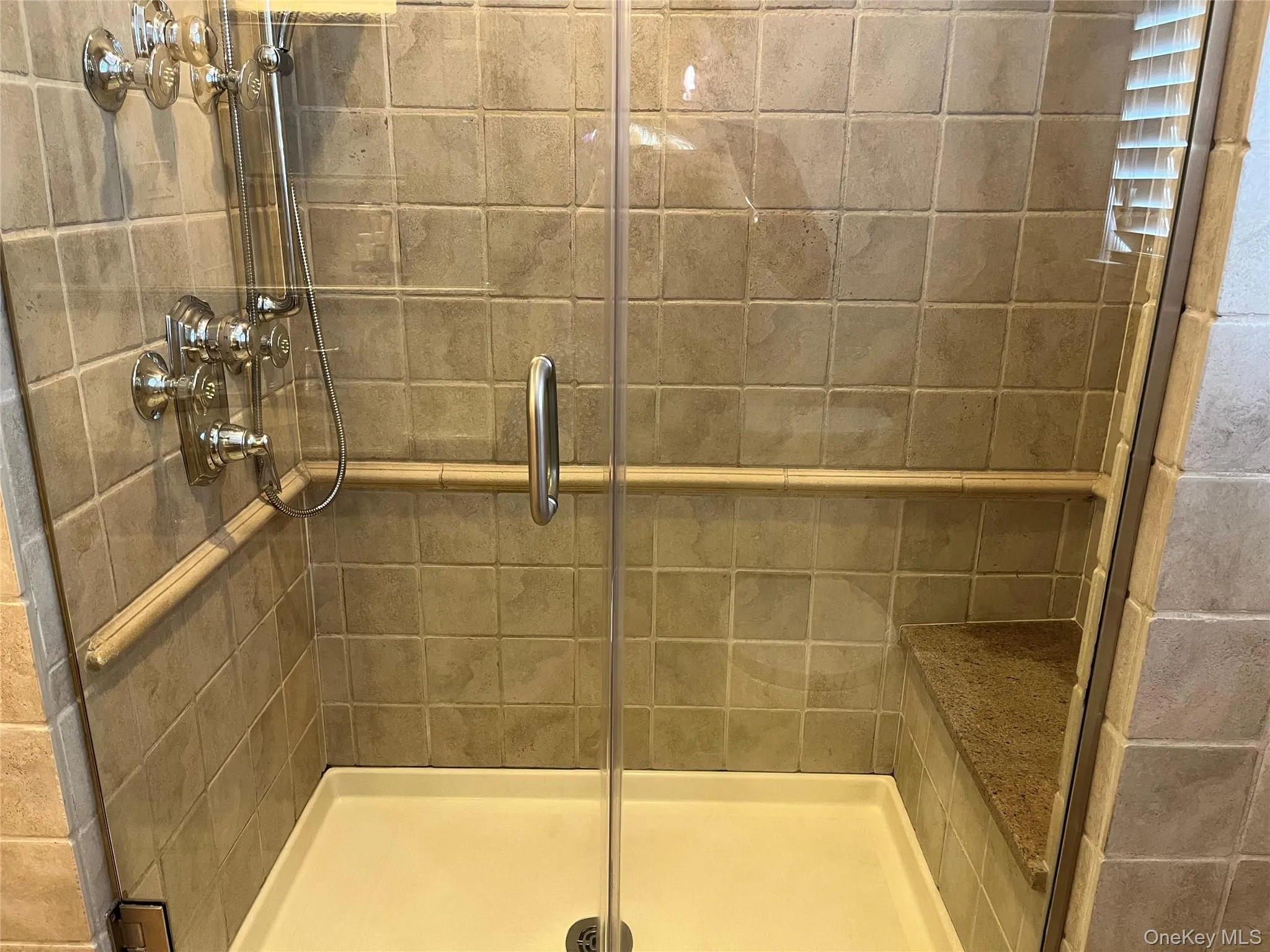 62 Pell Avenue, Babylon, NY, 3 Bedrooms Bedrooms, 10 Rooms Rooms,2 BathroomsBathrooms,Residential,For Rent,Pell,0,1010621 62 Pell Avenue, Babylon, NY, 3 Bedrooms Bedrooms, 10 Rooms Rooms,2 BathroomsBathrooms,Residential,For Rent,Pell,0,1010621