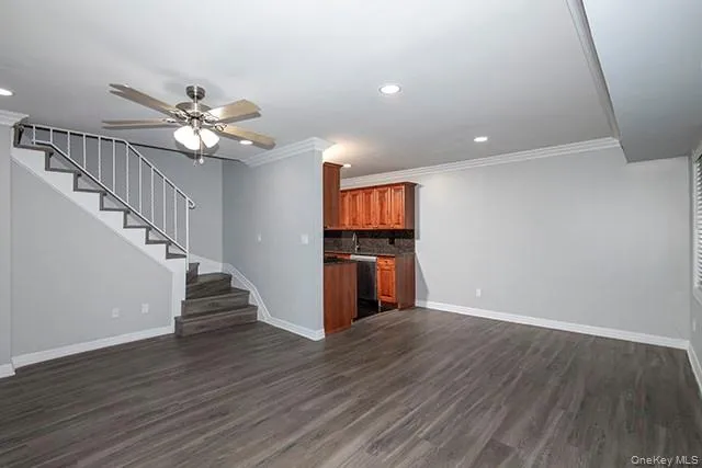 1355 Roanoke Avenue, Riverhead, NY, 1 Bedroom Bedrooms, 3 Rooms Rooms,1 BathroomBathrooms,Residential Lease,For Rent,Roanoke,0,1010622 1355 Roanoke Avenue, Riverhead, NY, 1 Bedroom Bedrooms, 3 Rooms Rooms,1 BathroomBathrooms,Residential Lease,For Rent,Roanoke,0,1010622