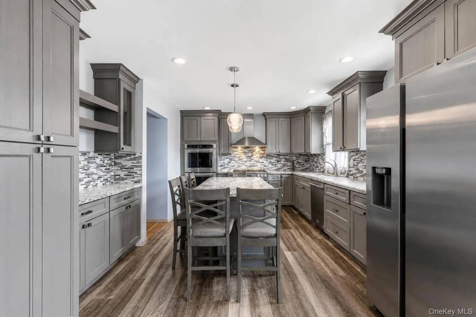 101 Spruce Avenue, Oyster Bay, NY, 5 Bedrooms Bedrooms, 11 Rooms Rooms,2 BathroomsBathrooms,Residential,For Rent,Spruce,0,KEY1010630 101 Spruce Avenue, Oyster Bay, NY, 5 Bedrooms Bedrooms, 11 Rooms Rooms,2 BathroomsBathrooms,Residential,For Rent,Spruce,0,KEY1010630