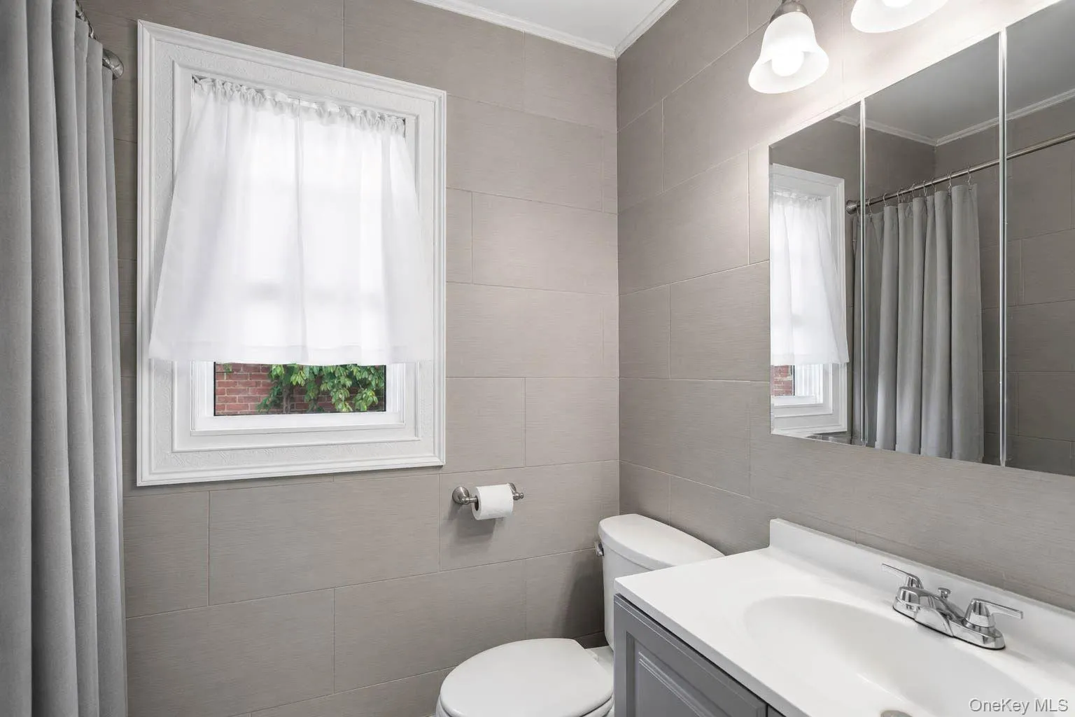 101 Spruce Avenue, Oyster Bay, NY, 5 Bedrooms Bedrooms, 11 Rooms Rooms,2 BathroomsBathrooms,Residential,For Rent,Spruce,0,KEY1010630 101 Spruce Avenue, Oyster Bay, NY, 5 Bedrooms Bedrooms, 11 Rooms Rooms,2 BathroomsBathrooms,Residential,For Rent,Spruce,0,KEY1010630