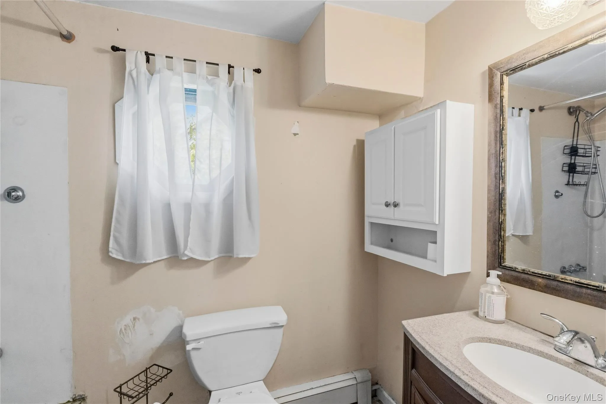 101 Spruce Avenue, Oyster Bay, NY, 5 Bedrooms Bedrooms, 11 Rooms Rooms,2 BathroomsBathrooms,Residential,For Rent,Spruce,0,KEY1010630 101 Spruce Avenue, Oyster Bay, NY, 5 Bedrooms Bedrooms, 11 Rooms Rooms,2 BathroomsBathrooms,Residential,For Rent,Spruce,0,KEY1010630