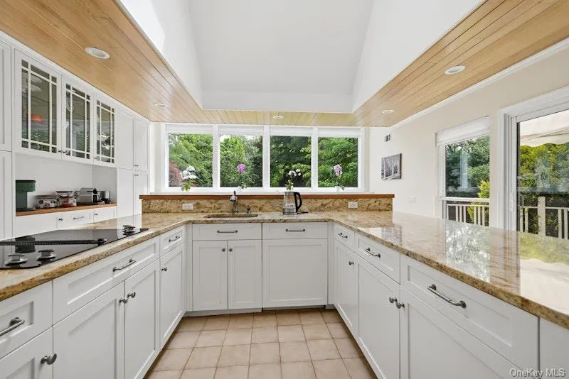 29 Amber Lane, Oyster Bay, NY, 5 Bedrooms Bedrooms, 9 Rooms Rooms,4 BathroomsBathrooms,Residential,For Rent,Amber,0,1010631 29 Amber Lane, Oyster Bay, NY, 5 Bedrooms Bedrooms, 9 Rooms Rooms,4 BathroomsBathrooms,Residential,For Rent,Amber,0,1010631