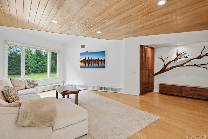 29 Amber Lane, Oyster Bay, NY, 5 Bedrooms Bedrooms, 9 Rooms Rooms,4 BathroomsBathrooms,Residential,For Rent,Amber,0,1010631 29 Amber Lane, Oyster Bay, NY, 5 Bedrooms Bedrooms, 9 Rooms Rooms,4 BathroomsBathrooms,Residential,For Rent,Amber,0,1010631