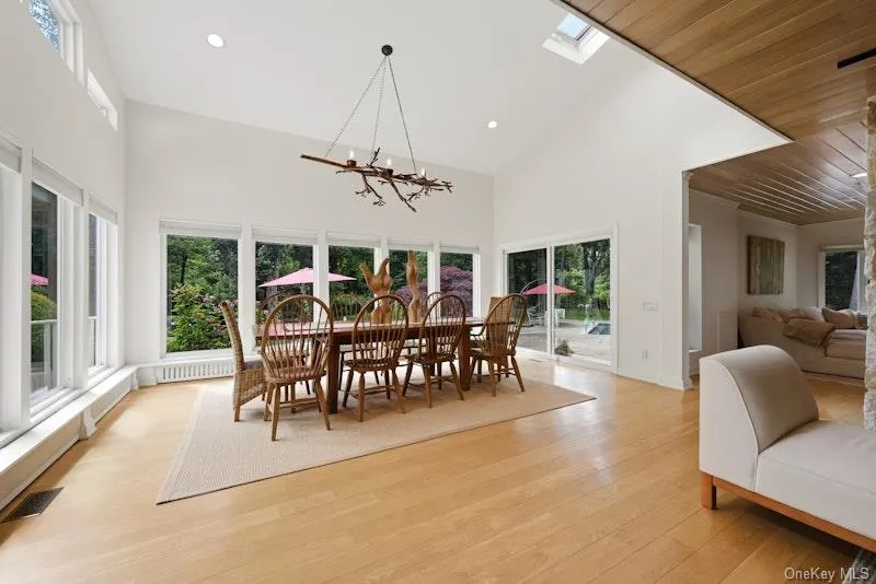 29 Amber Lane, Oyster Bay, NY, 5 Bedrooms Bedrooms, 9 Rooms Rooms,4 BathroomsBathrooms,Residential,For Rent,Amber,0,1010631 29 Amber Lane, Oyster Bay, NY, 5 Bedrooms Bedrooms, 9 Rooms Rooms,4 BathroomsBathrooms,Residential,For Rent,Amber,0,1010631