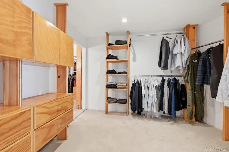 29 Amber Lane, Oyster Bay, NY, 5 Bedrooms Bedrooms, 9 Rooms Rooms,4 BathroomsBathrooms,Residential,For Rent,Amber,0,1010631 29 Amber Lane, Oyster Bay, NY, 5 Bedrooms Bedrooms, 9 Rooms Rooms,4 BathroomsBathrooms,Residential,For Rent,Amber,0,1010631