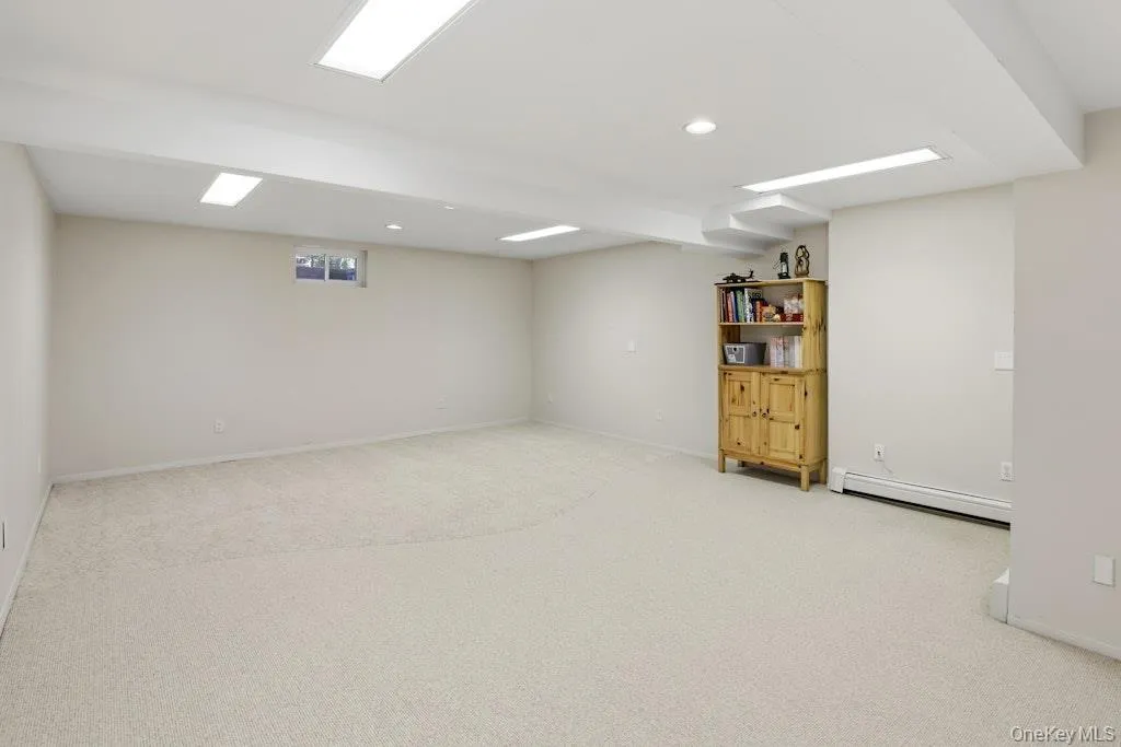 29 Amber Lane, Oyster Bay, NY, 5 Bedrooms Bedrooms, 9 Rooms Rooms,4 BathroomsBathrooms,Residential,For Rent,Amber,0,1010631 29 Amber Lane, Oyster Bay, NY, 5 Bedrooms Bedrooms, 9 Rooms Rooms,4 BathroomsBathrooms,Residential,For Rent,Amber,0,1010631