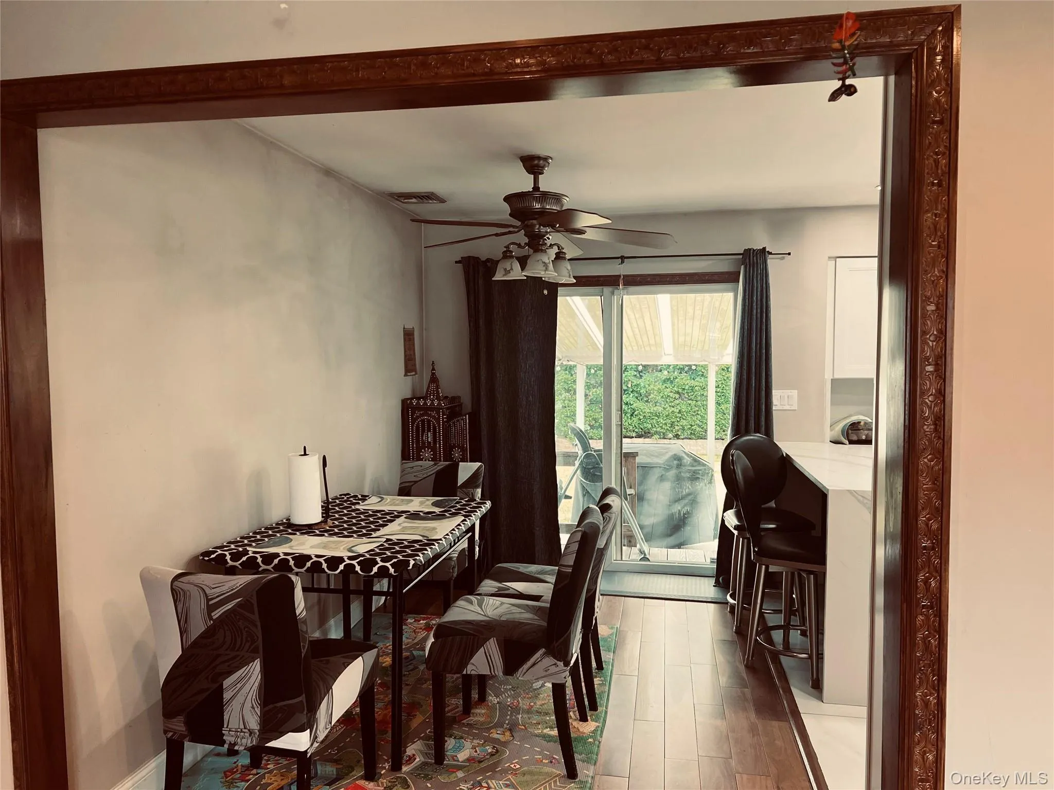 41 Ontario Avenue, Oyster Bay, NY, 4 Bedrooms Bedrooms, 8 Rooms Rooms,2 BathroomsBathrooms,Residential Lease,For Rent,Ontario,0,1010632 41 Ontario Avenue, Oyster Bay, NY, 4 Bedrooms Bedrooms, 8 Rooms Rooms,2 BathroomsBathrooms,Residential Lease,For Rent,Ontario,0,1010632