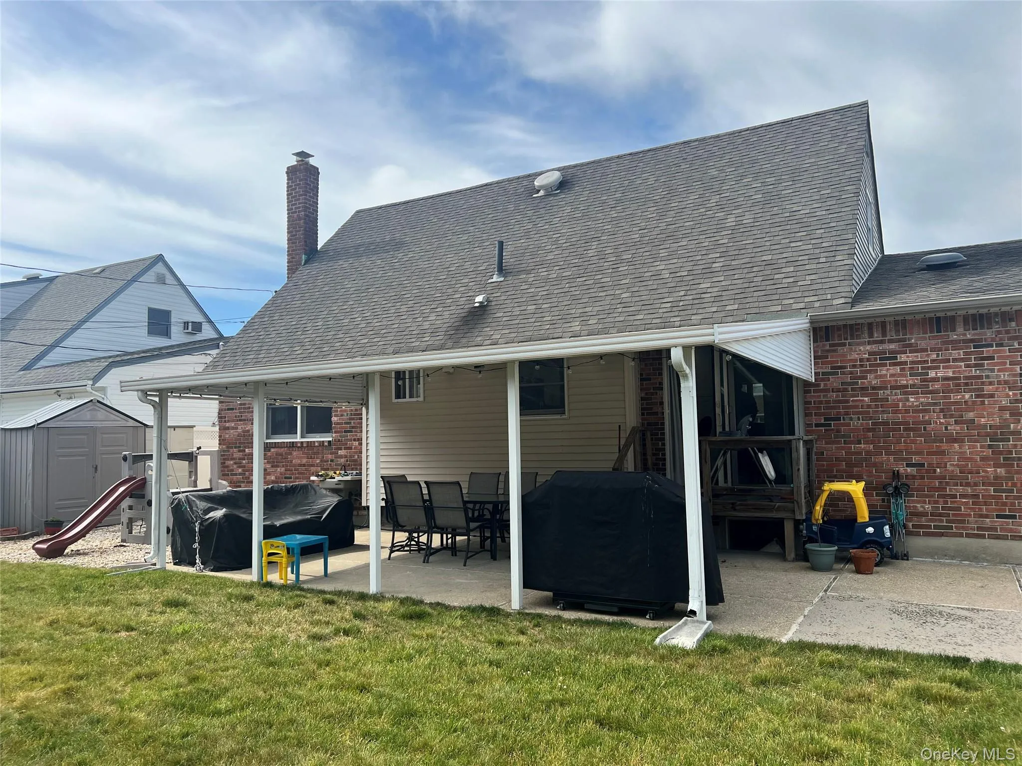 41 Ontario Avenue, Oyster Bay, NY, 4 Bedrooms Bedrooms, 8 Rooms Rooms,2 BathroomsBathrooms,Residential Lease,For Rent,Ontario,0,1010632 41 Ontario Avenue, Oyster Bay, NY, 4 Bedrooms Bedrooms, 8 Rooms Rooms,2 BathroomsBathrooms,Residential Lease,For Rent,Ontario,0,1010632